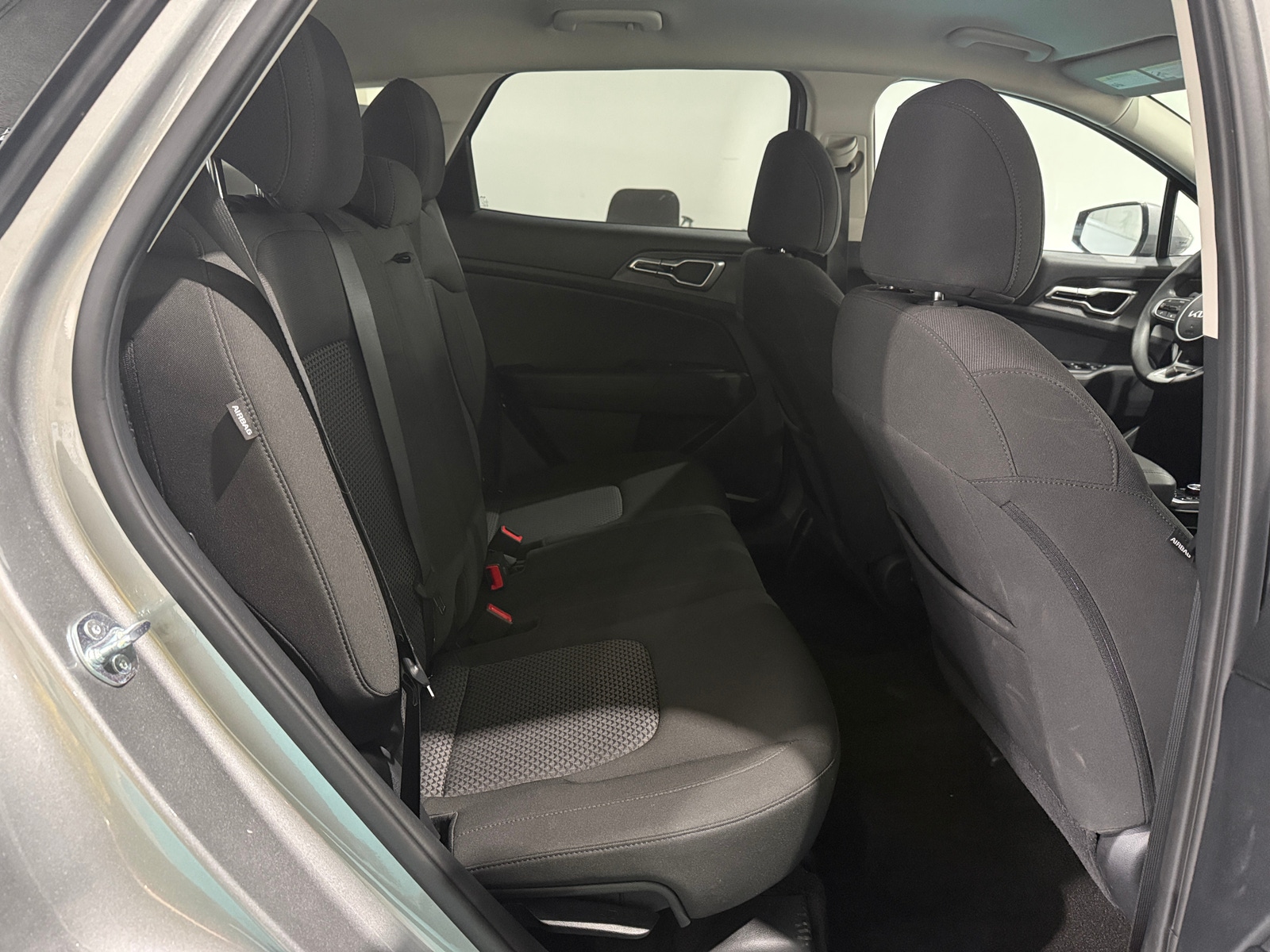 Thumbnail: 2025 Kia Sportage - 6