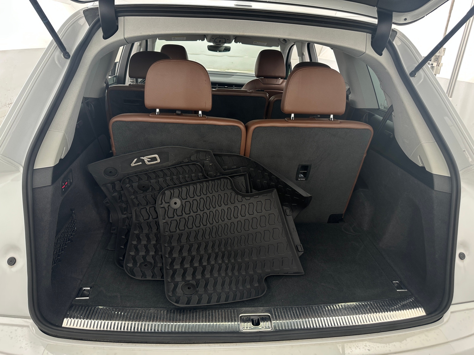 Thumbnail: 2019 Audi Q7 - 6