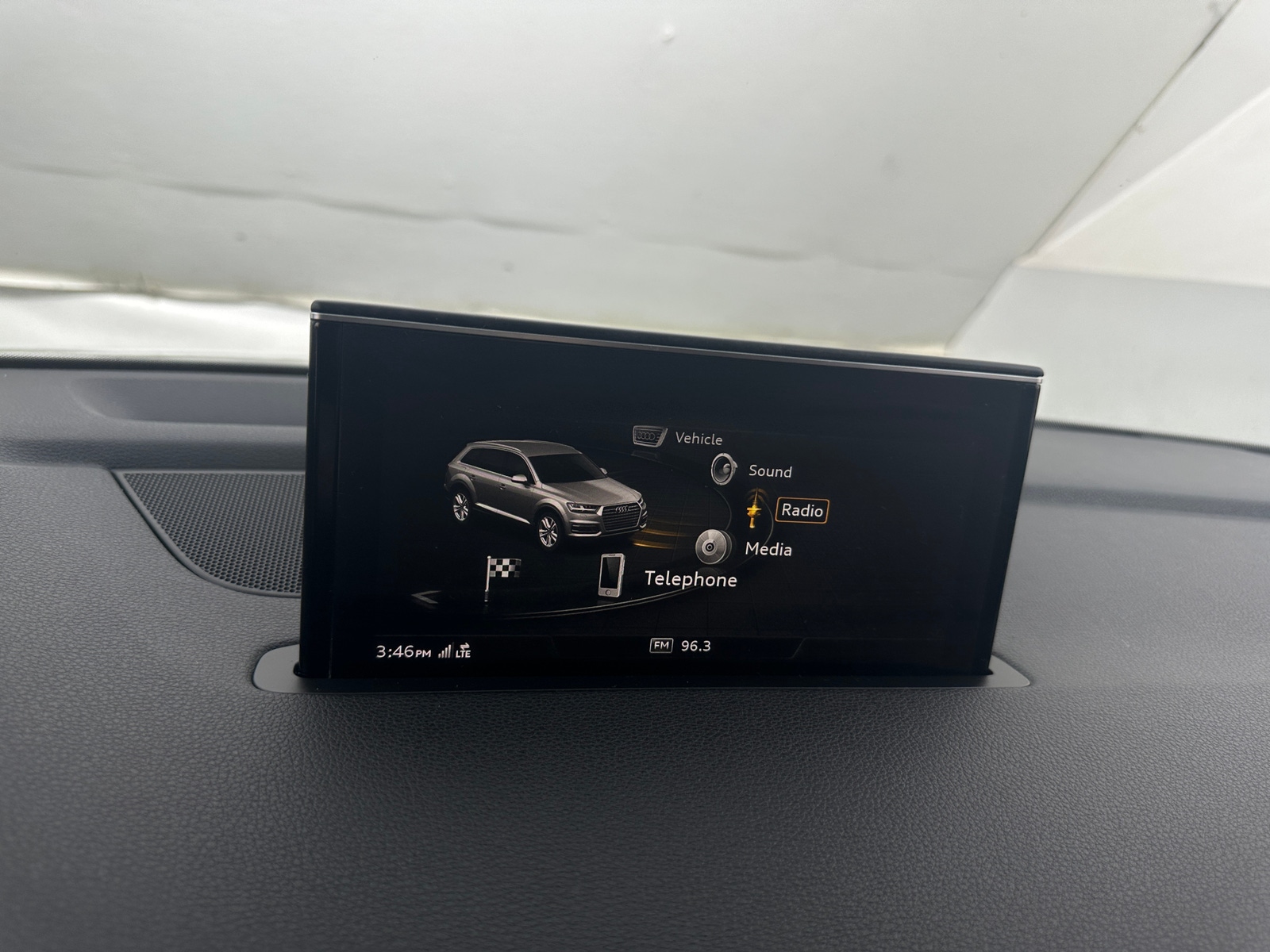 Thumbnail: 2019 Audi Q7 - 3