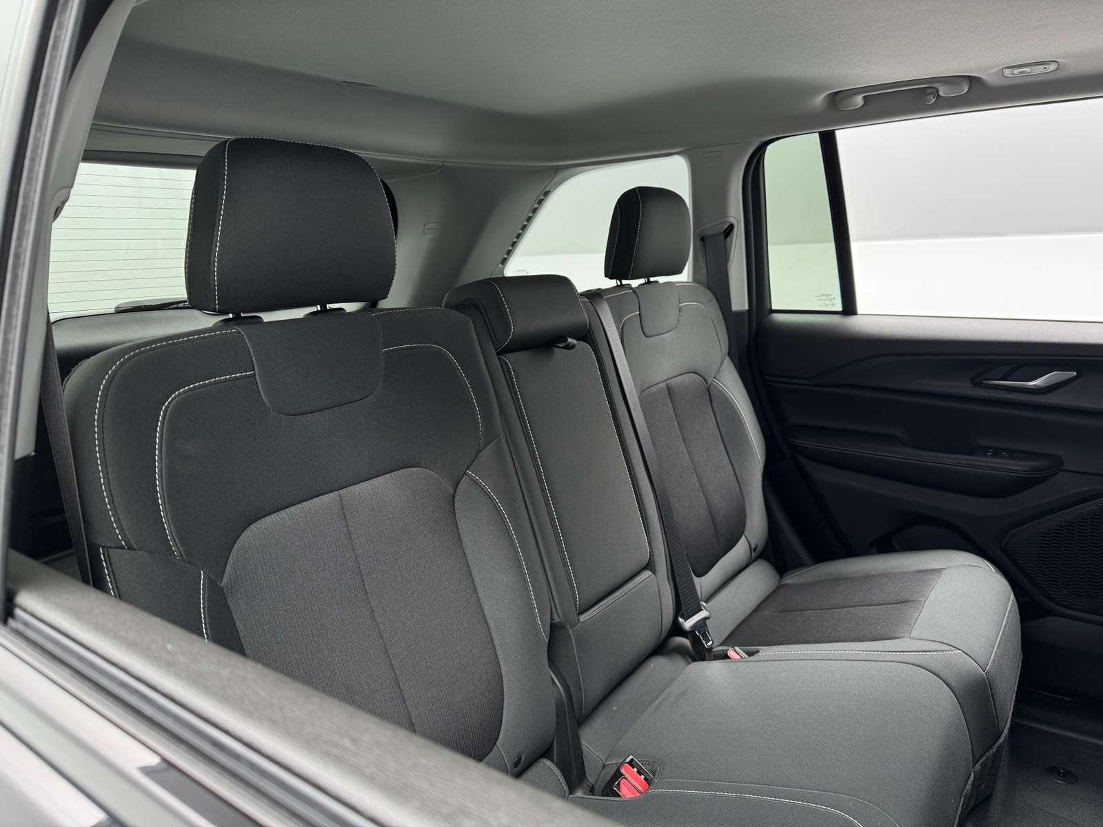 Thumbnail: 2024 Jeep Grand Cherokee - 6