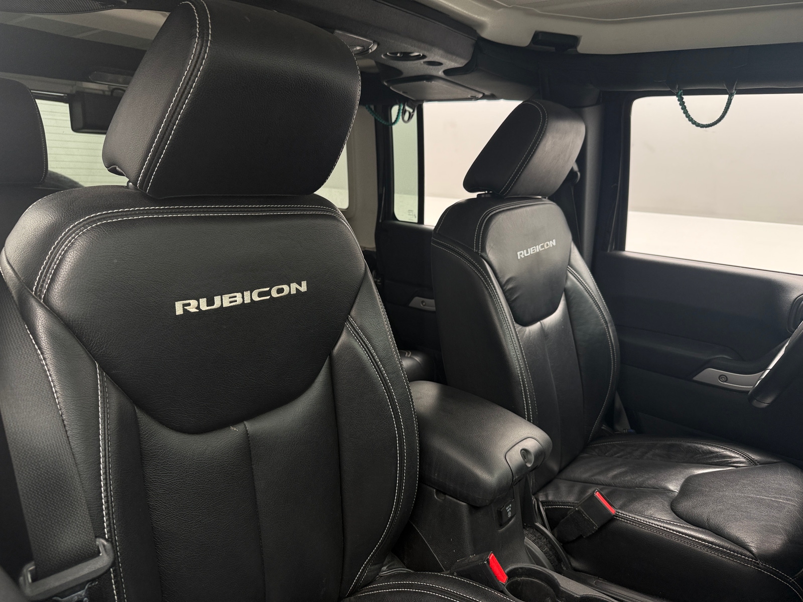 Thumbnail: 2016 Jeep Wrangler - 2