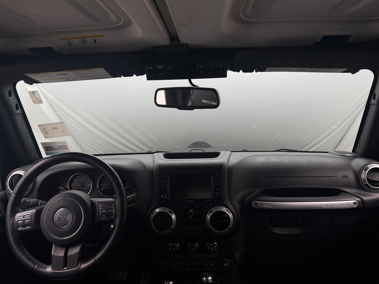 Thumbnail: 2016 Jeep Wrangler - 3