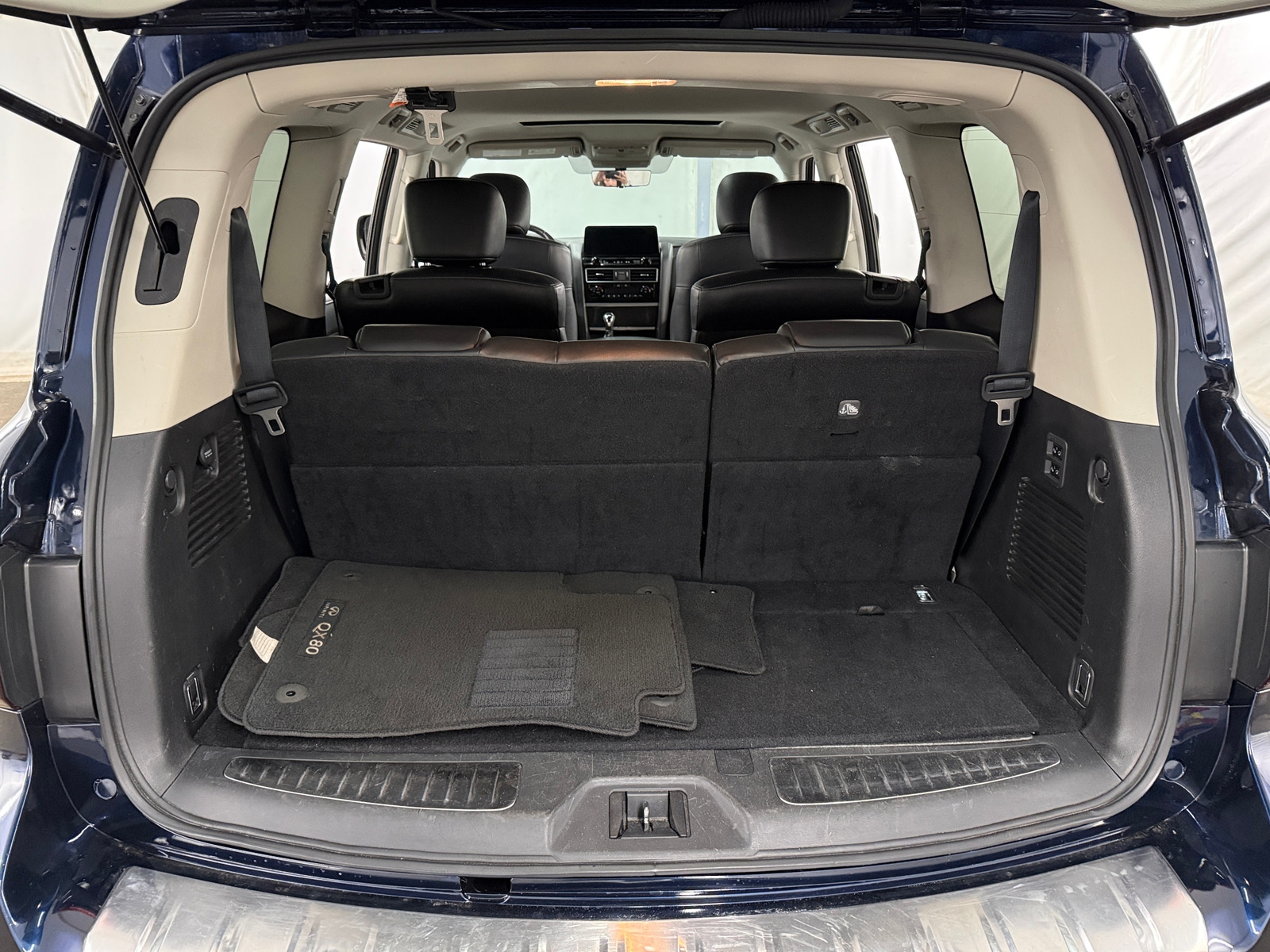 Thumbnail: 2024 INFINITI QX80 - 6