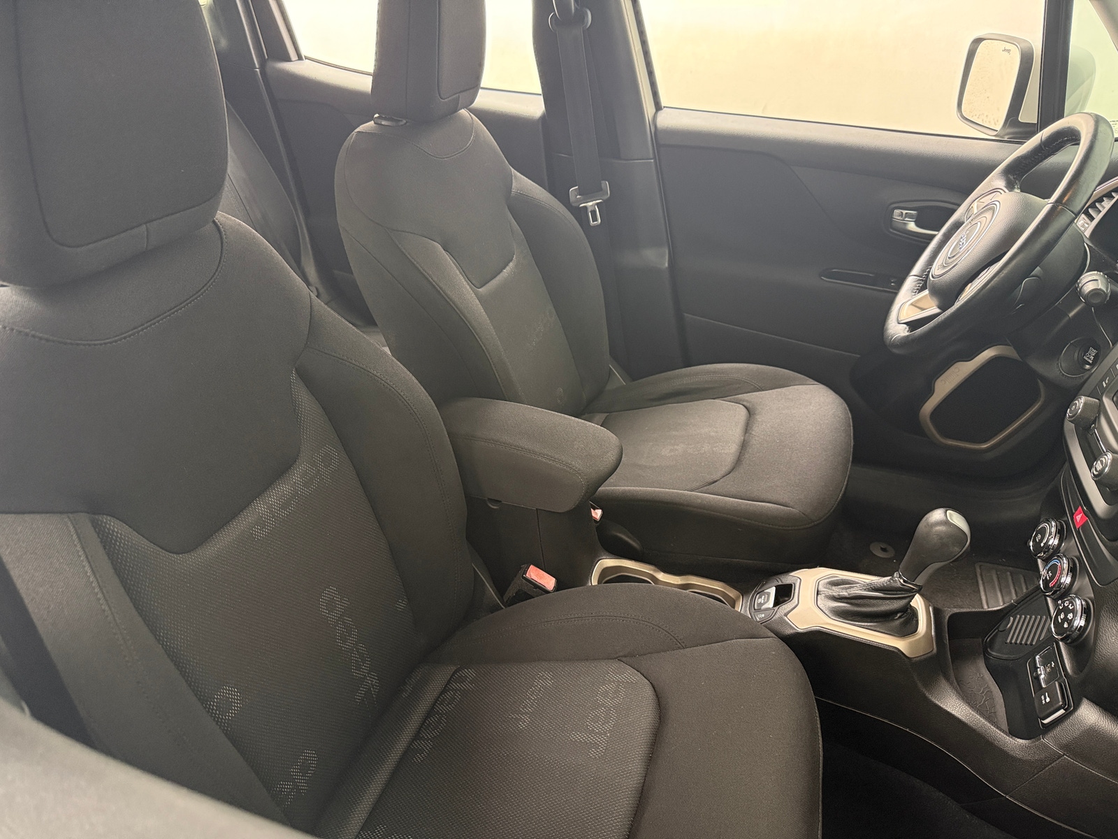 Thumbnail: 2017 Jeep Renegade - 2