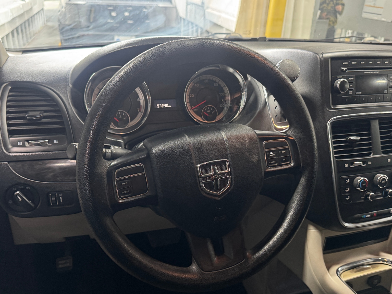 Thumbnail: 2016 Dodge Grand Caravan - 5