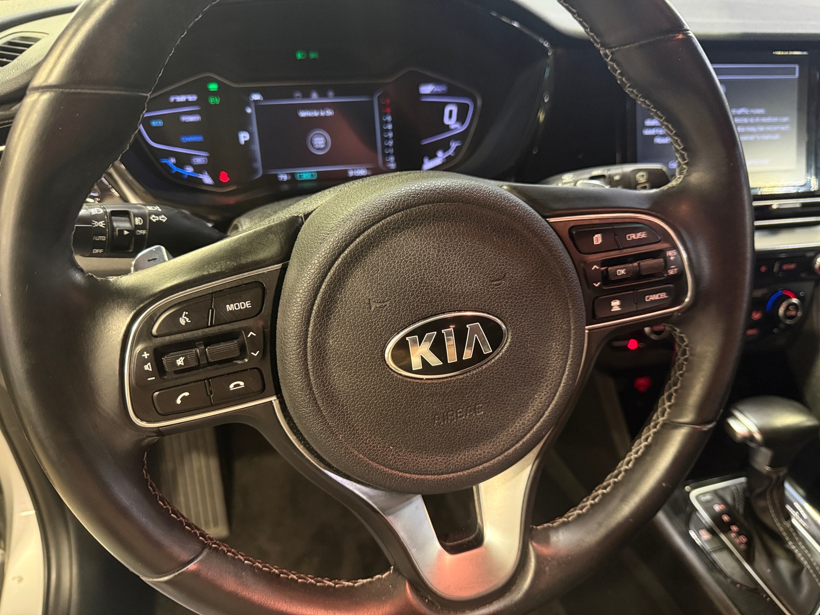 Thumbnail: 2020 Kia Niro - 5