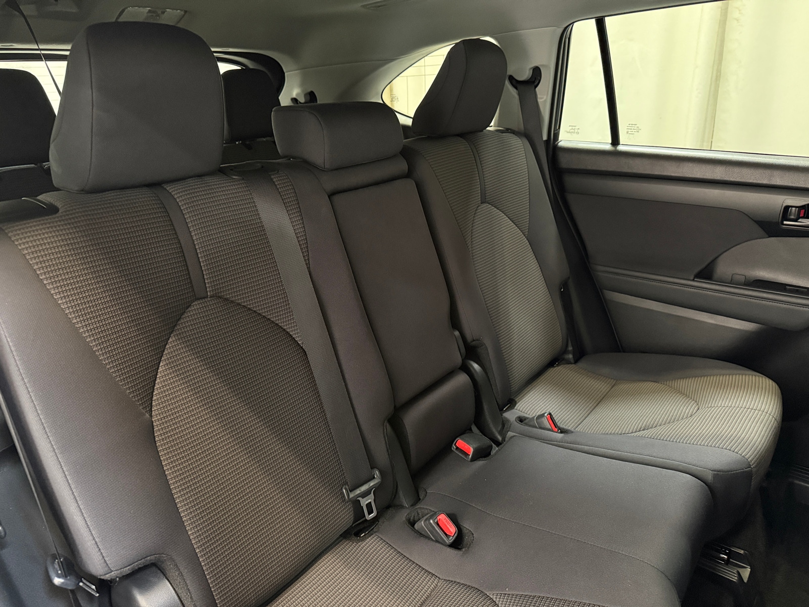 Thumbnail: 2025 Toyota Highlander - 6