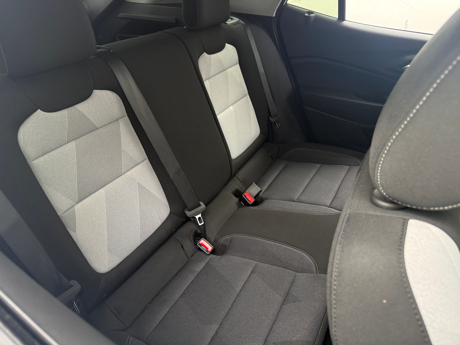 Thumbnail: 2025 Chevrolet Trax - 6