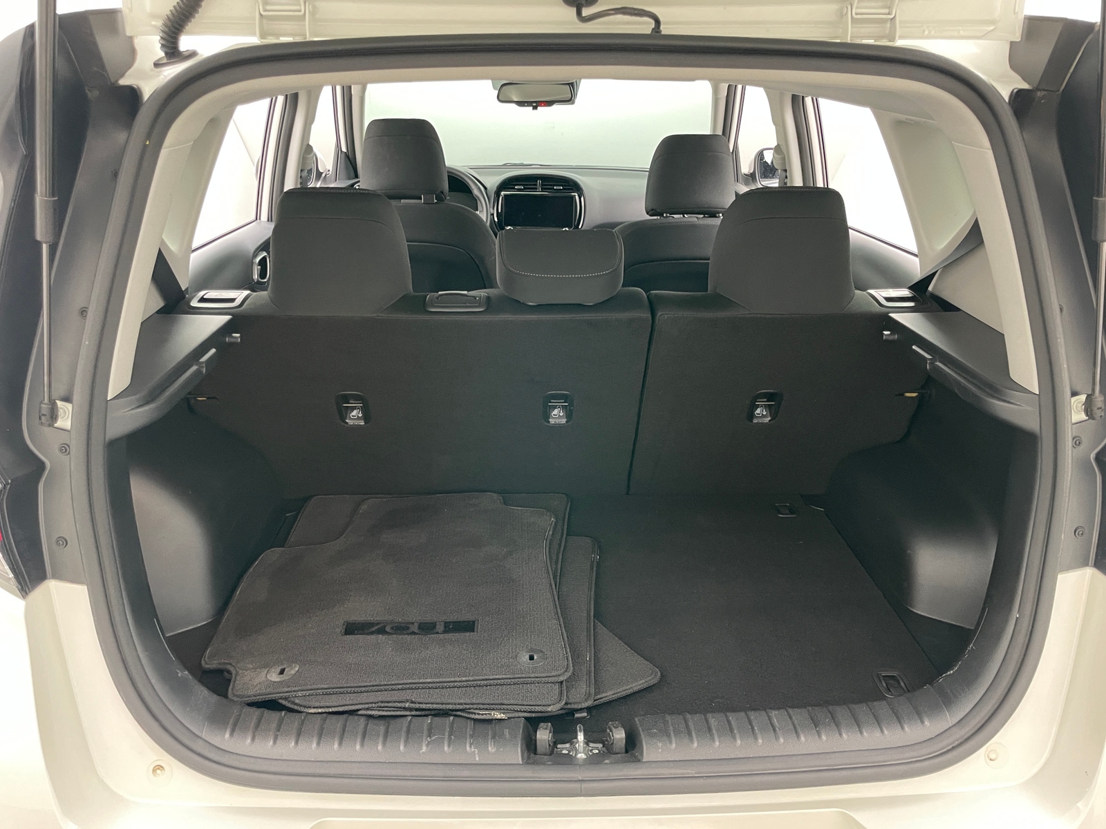 Thumbnail: 2023 Kia Soul - 7