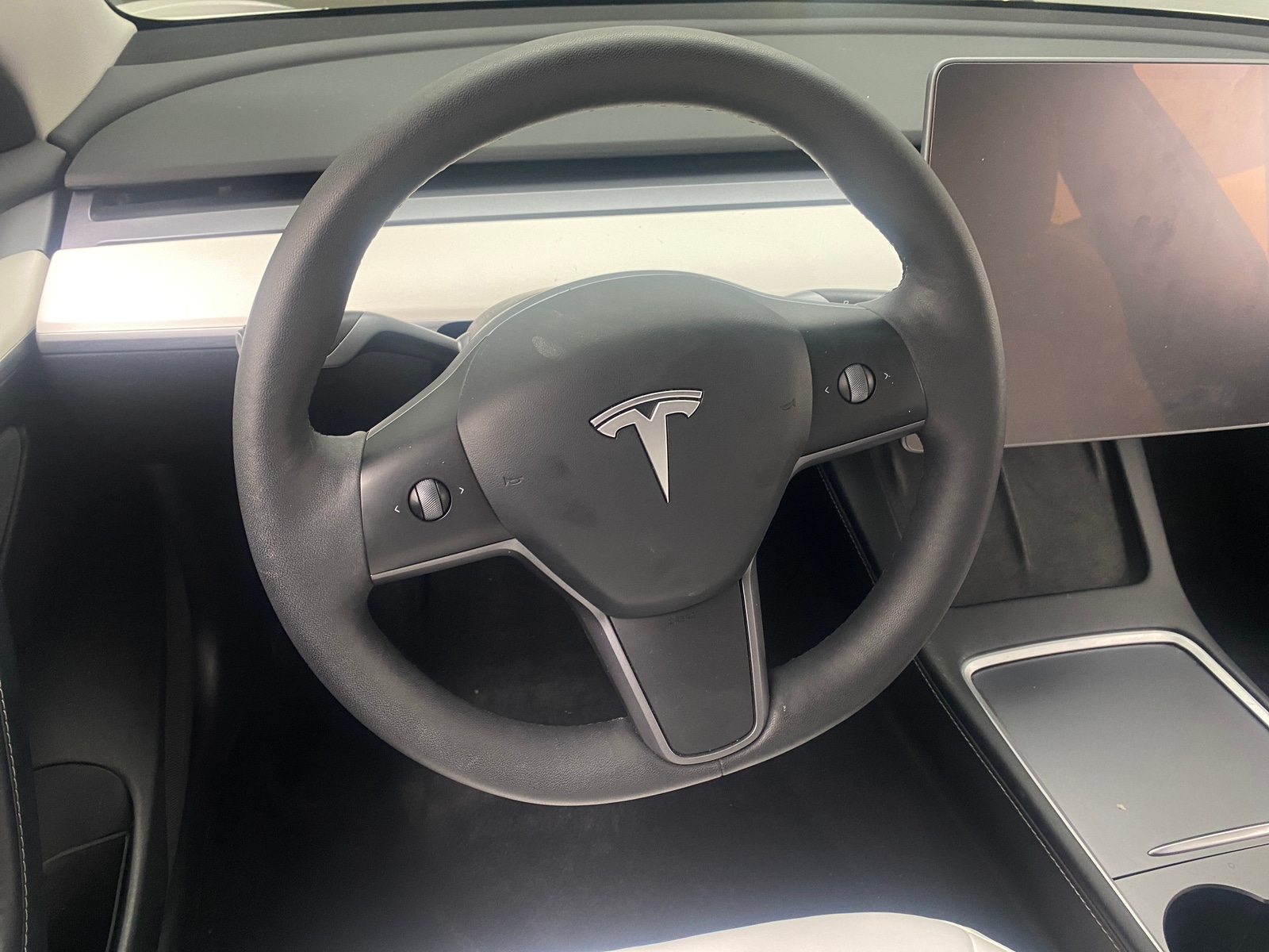 Thumbnail: 2022 Tesla Model 3 - 4