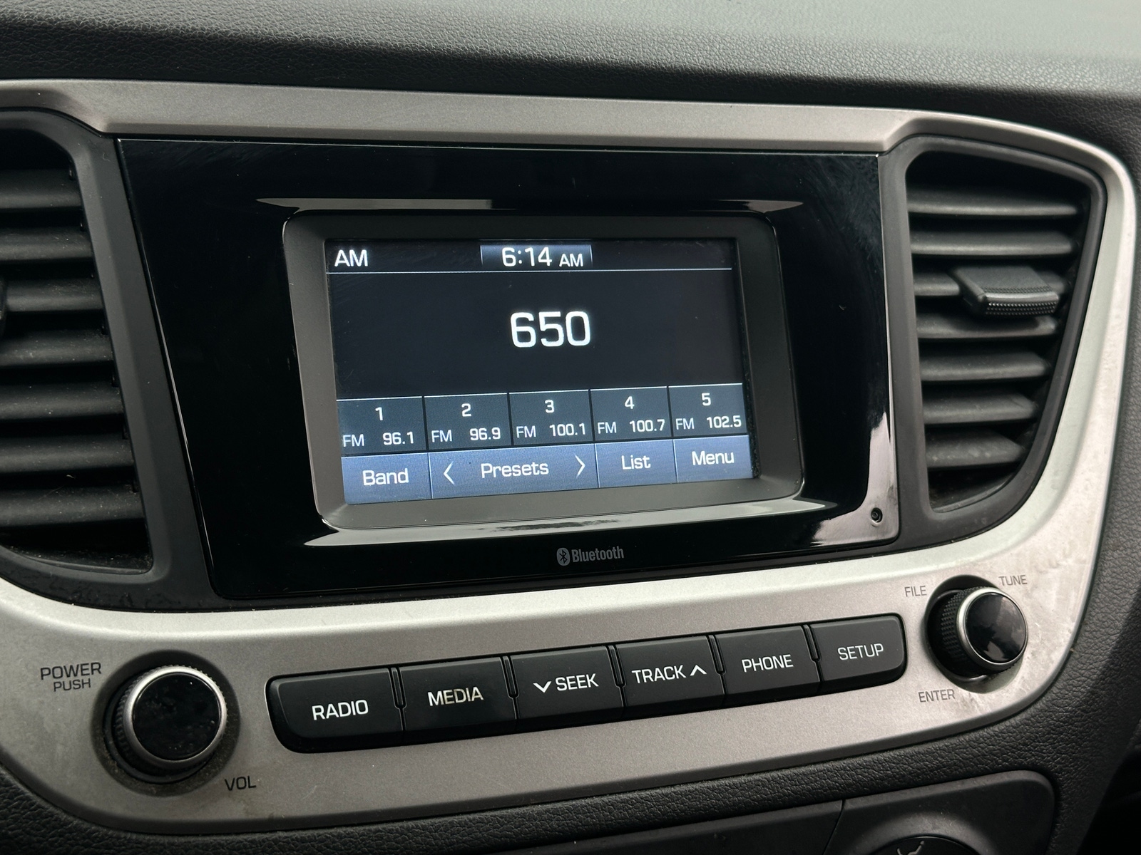 Thumbnail: 2019 Hyundai Accent - 4