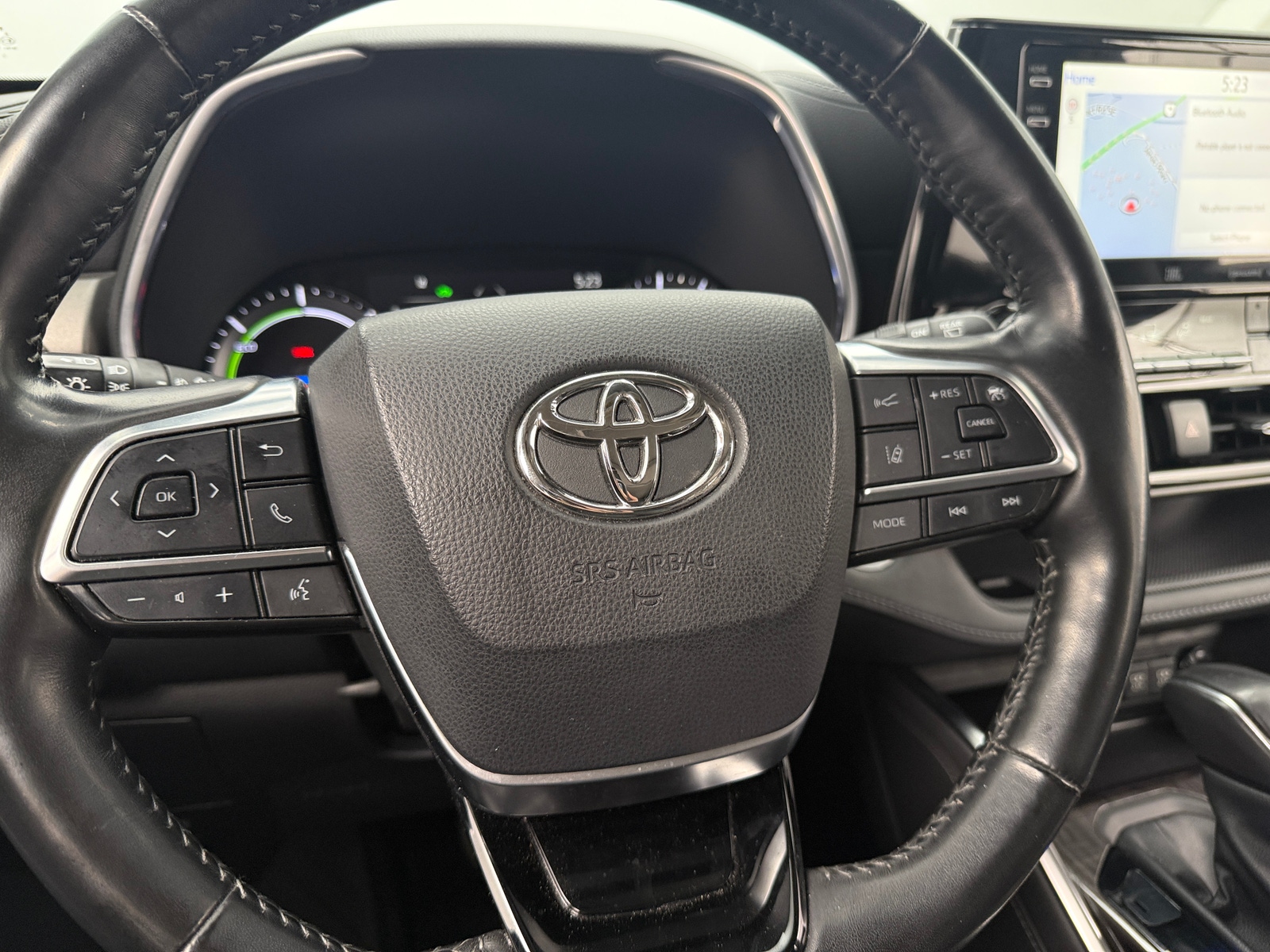 Thumbnail: 2021 Toyota Highlander - 4