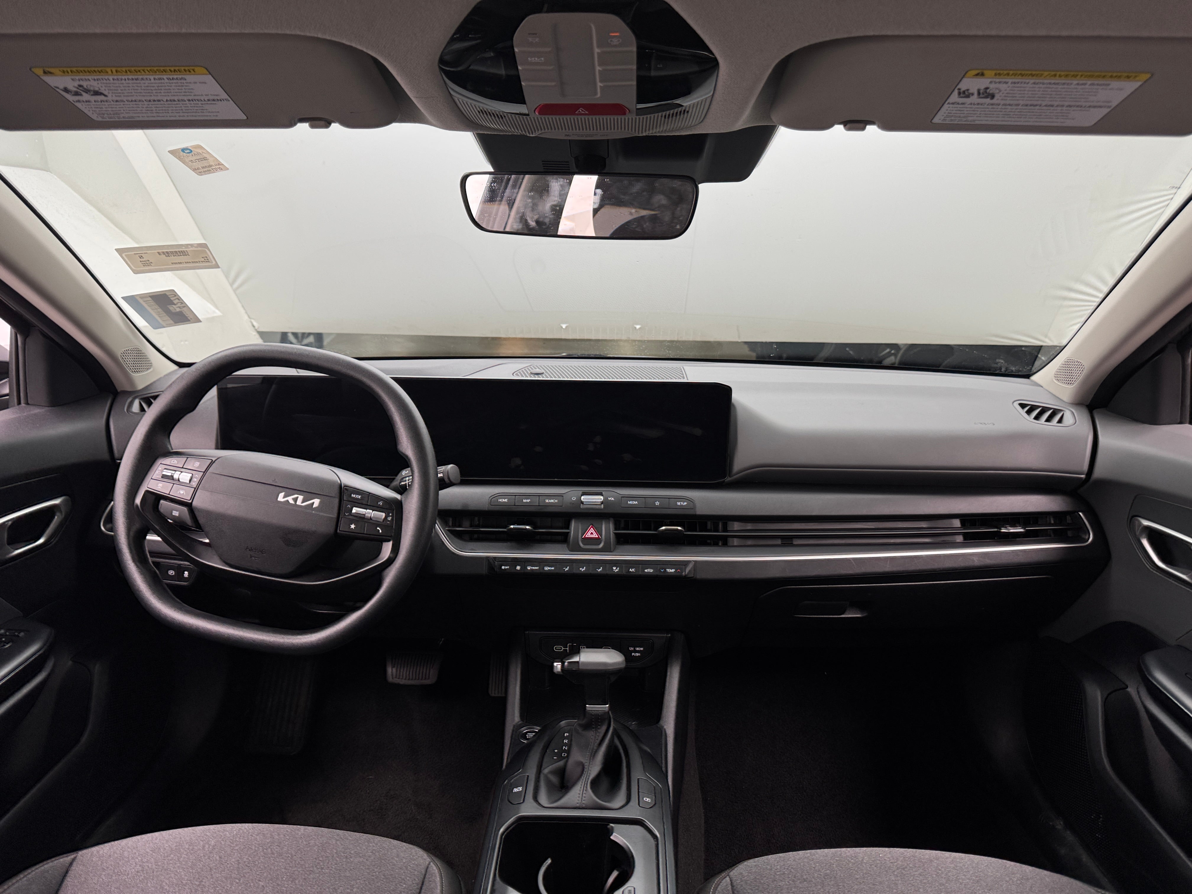 2025 Kia K4 LXS - Photo 5