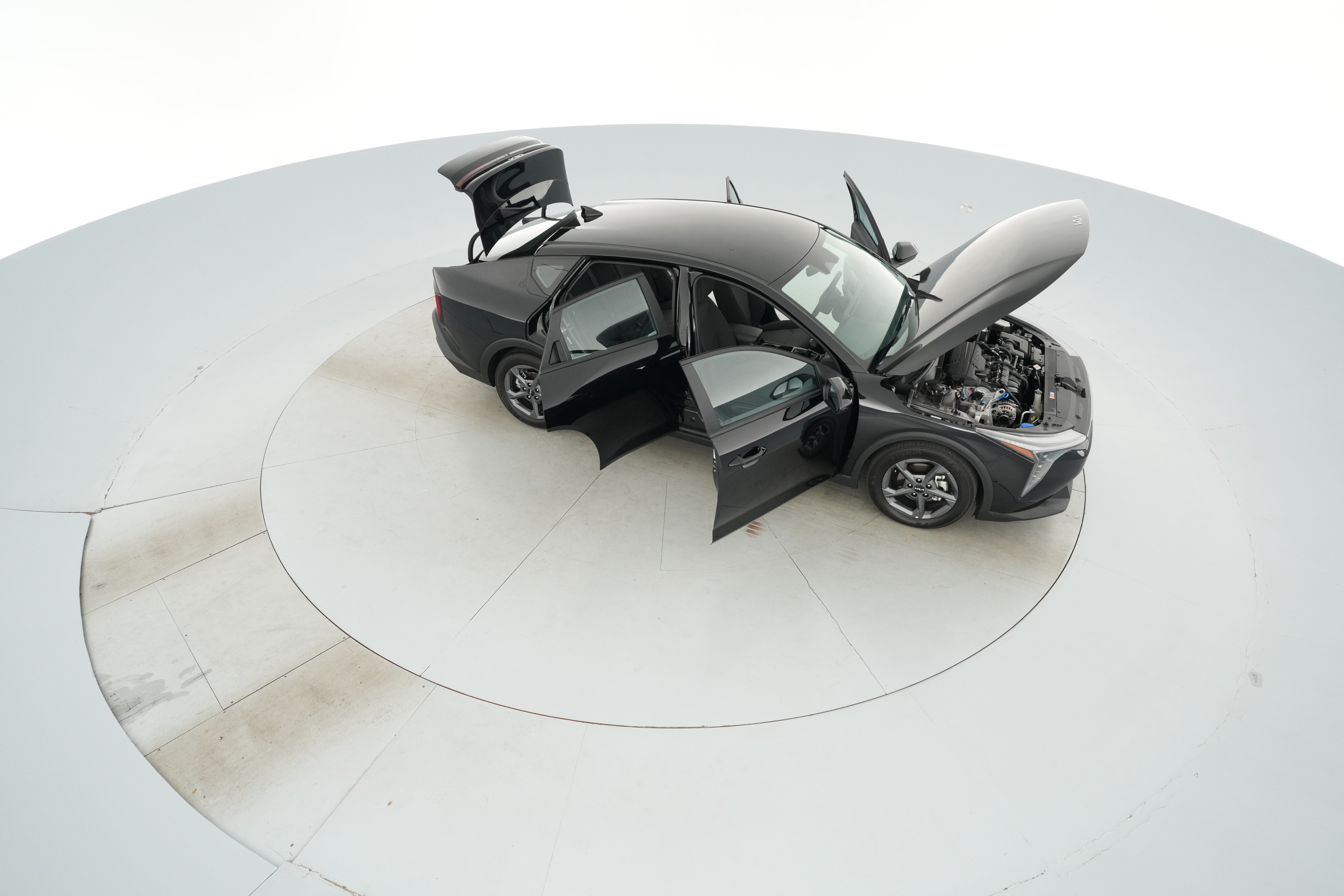 2025 Kia K4 LXS - Photo 49