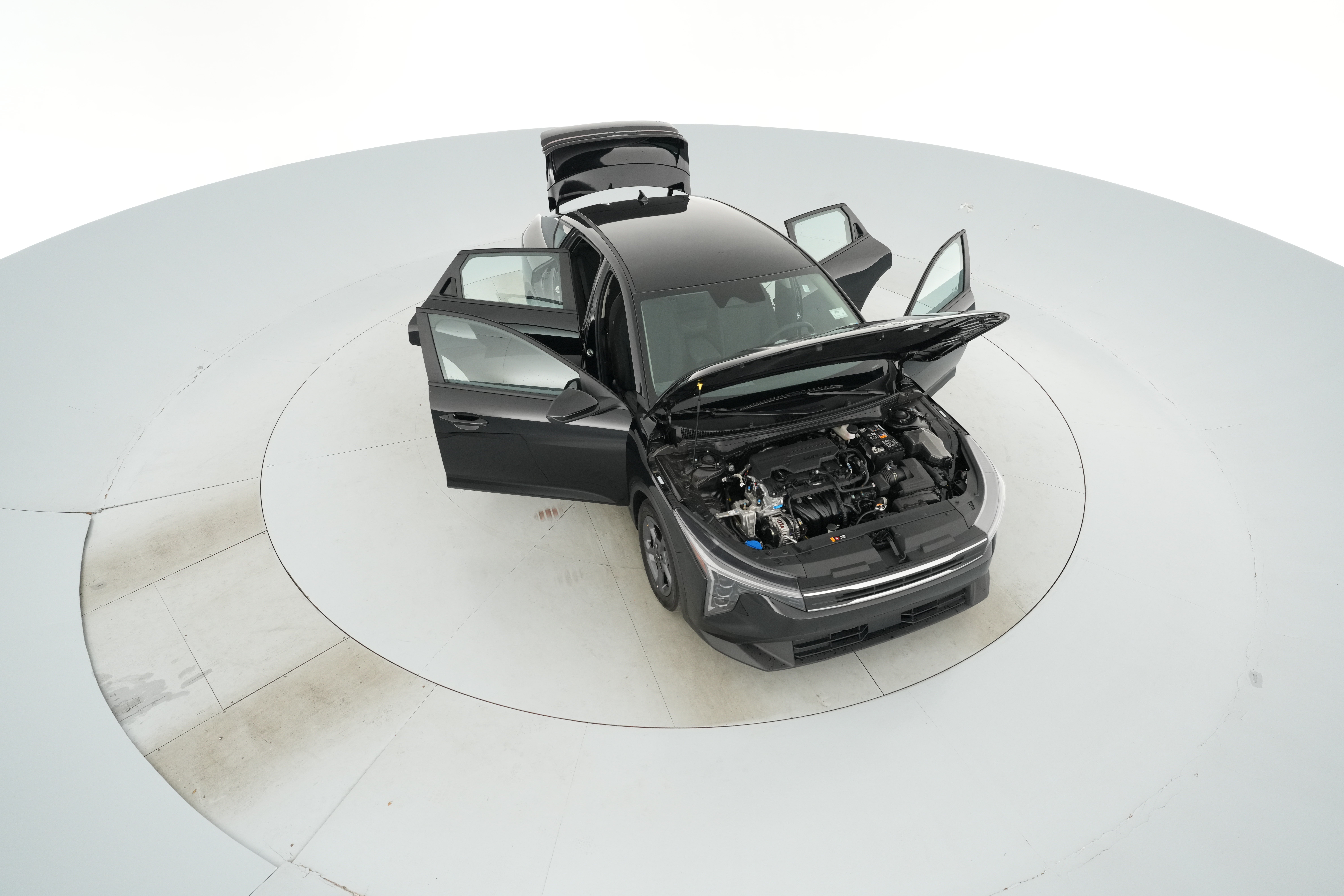 2025 Kia K4 LXS - Photo 51
