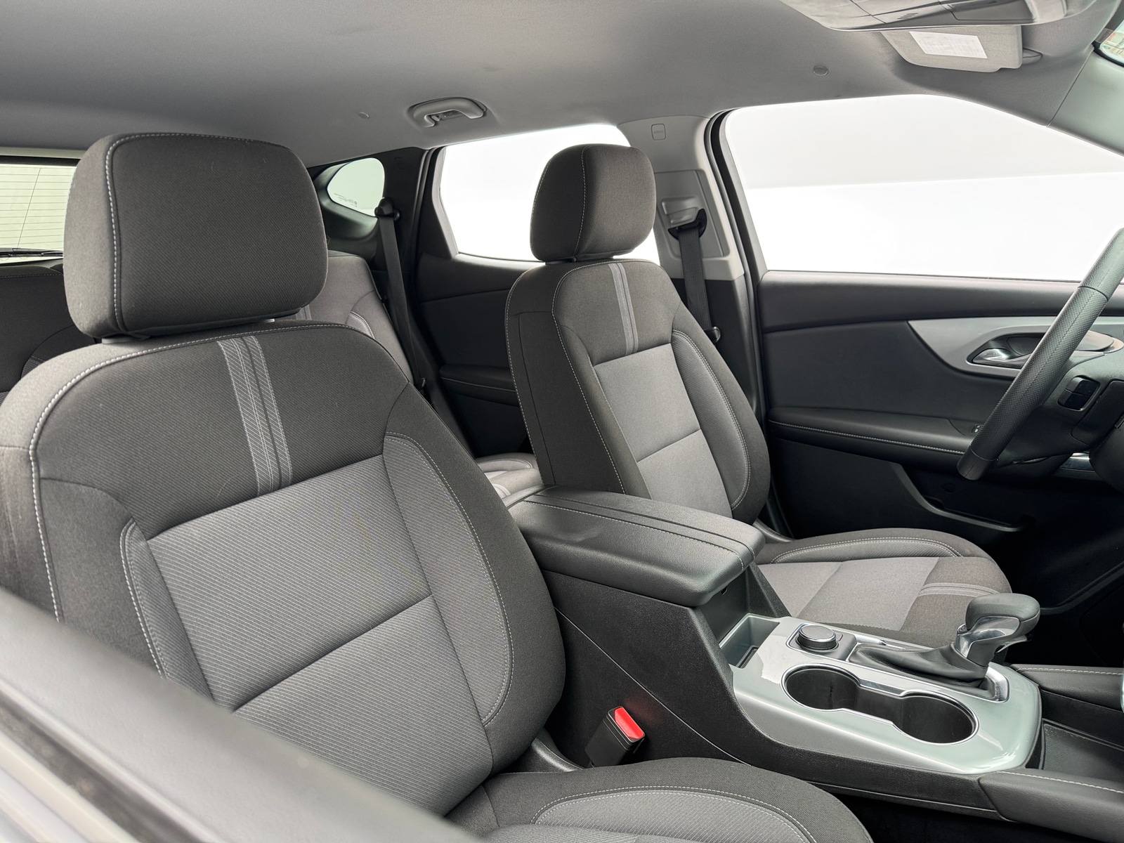 Thumbnail: 2025 Chevrolet Blazer - 2