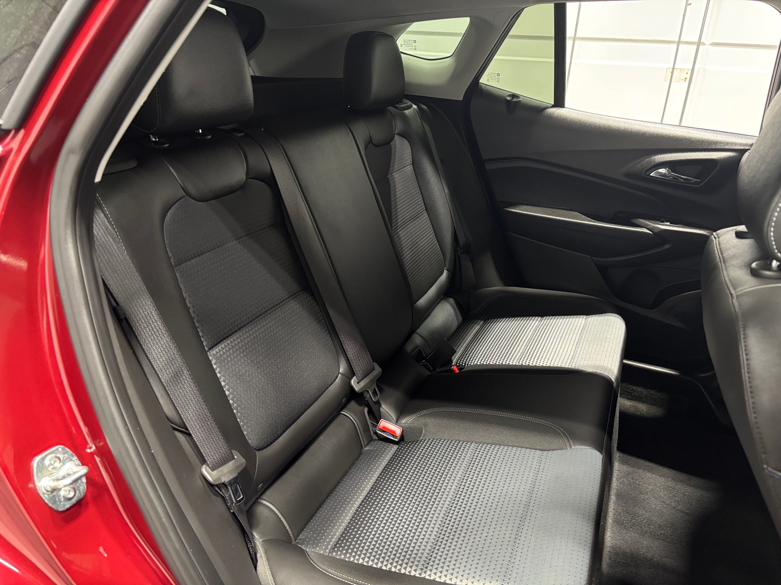 Thumbnail: 2025 Chevrolet Trax - 6