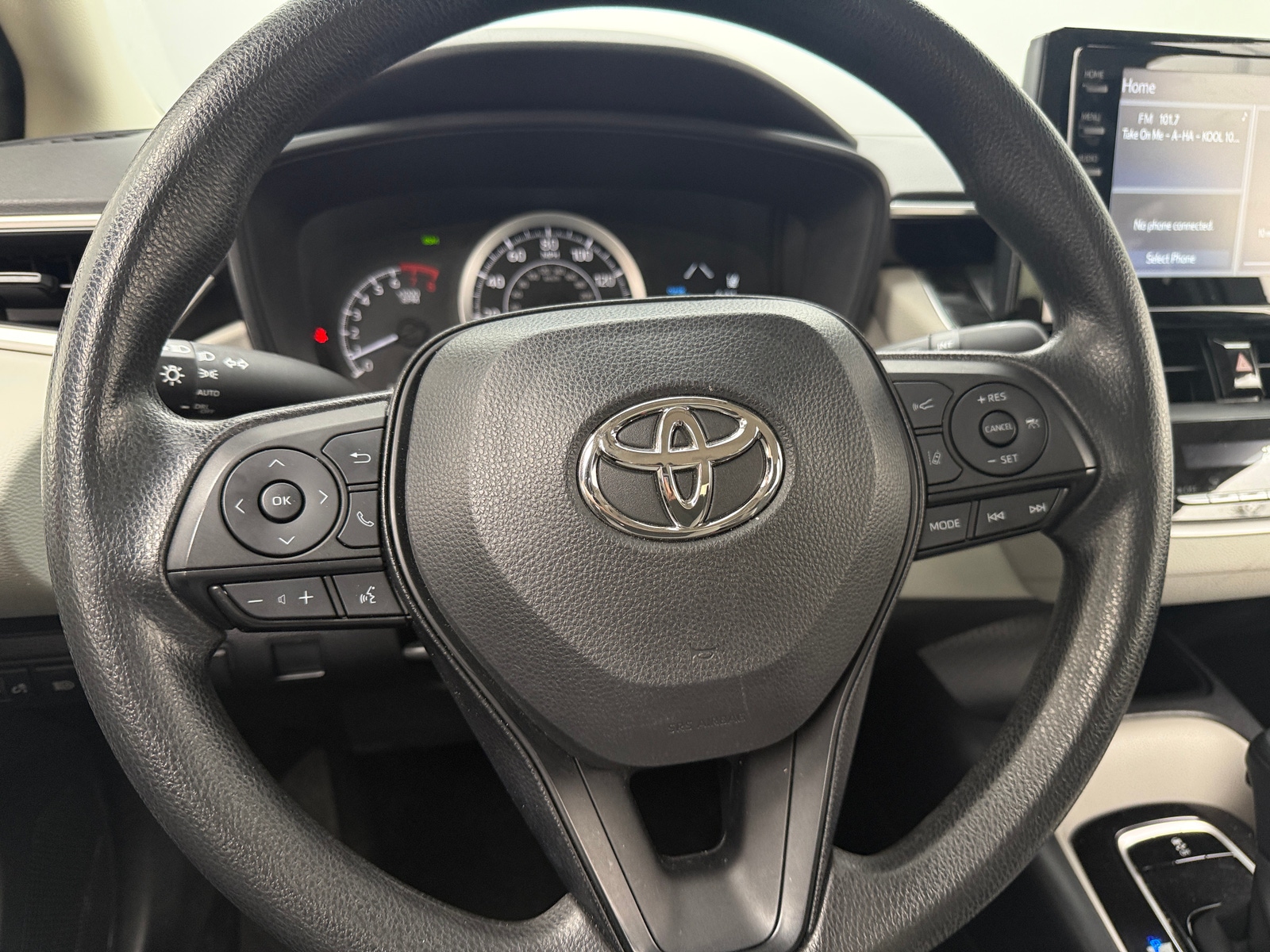 Thumbnail: 2022 Toyota Corolla - 5