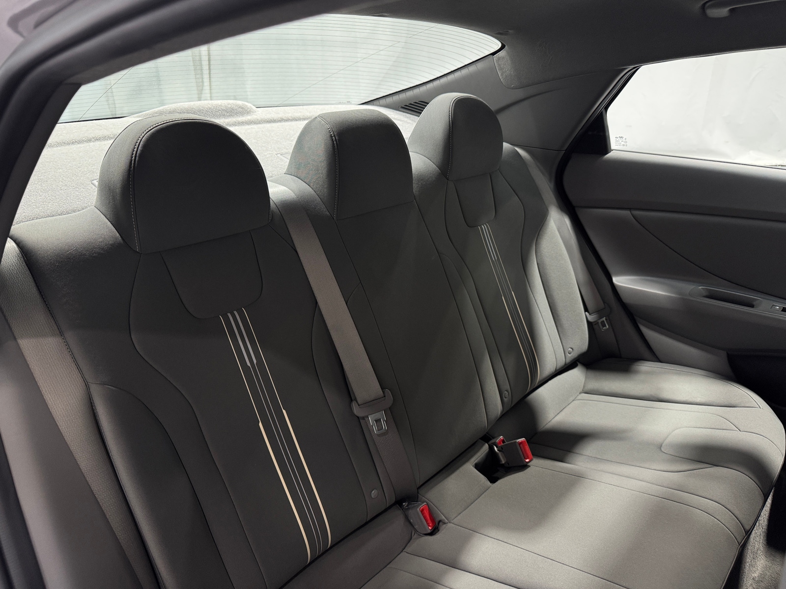 Thumbnail: 2023 Hyundai Elantra - 6