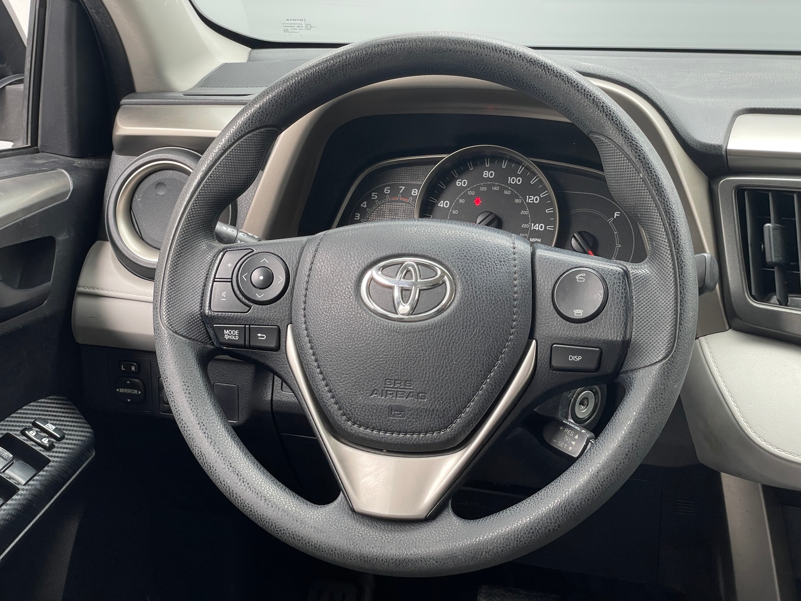 Thumbnail: 2015 Toyota RAV4 - 5