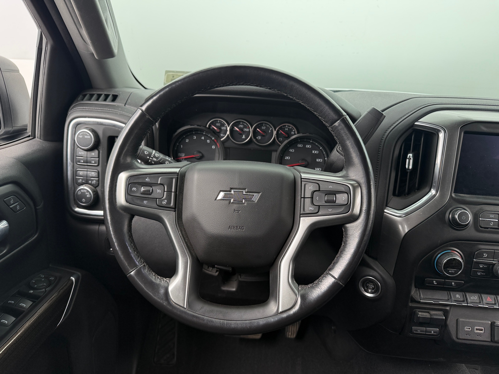 Thumbnail: 2021 Chevrolet Silverado 1500 - 5