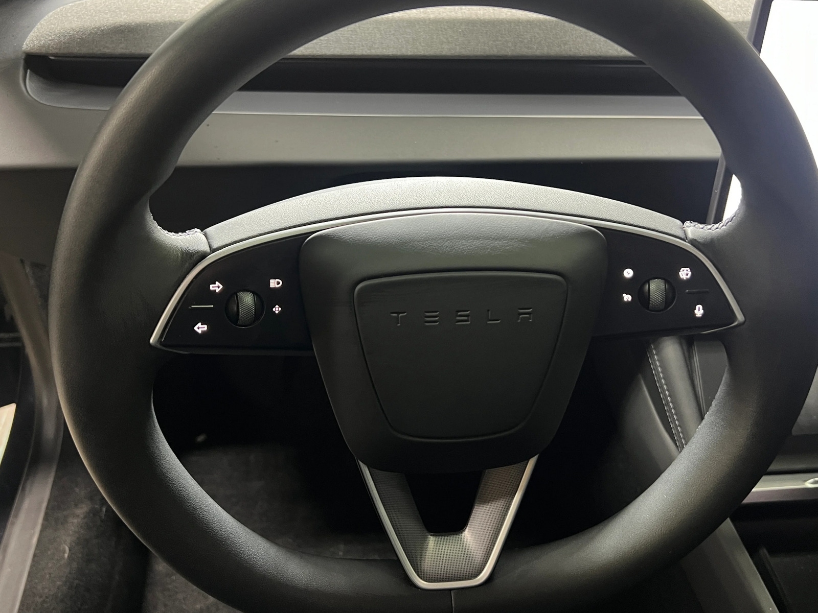 Thumbnail: 2025 Tesla Model 3 - 4