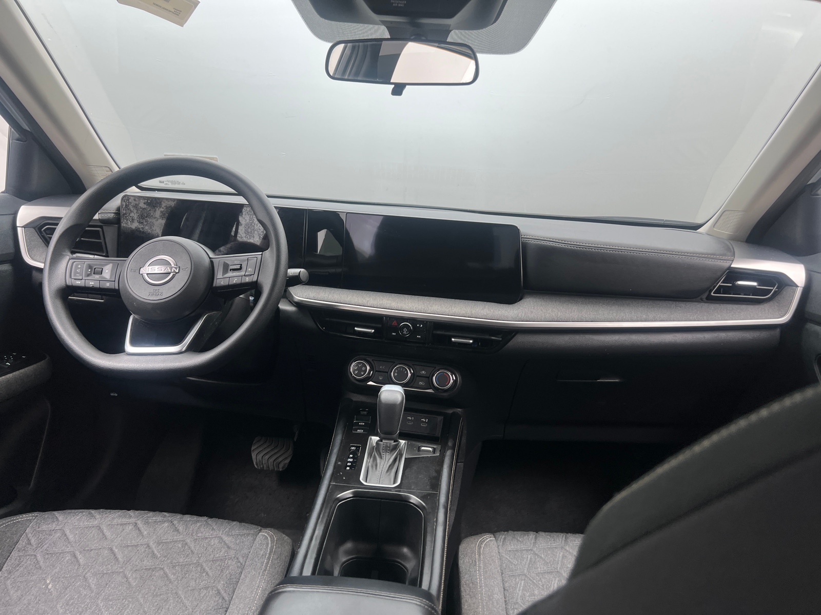 Thumbnail: 2025 Nissan Kicks - 3