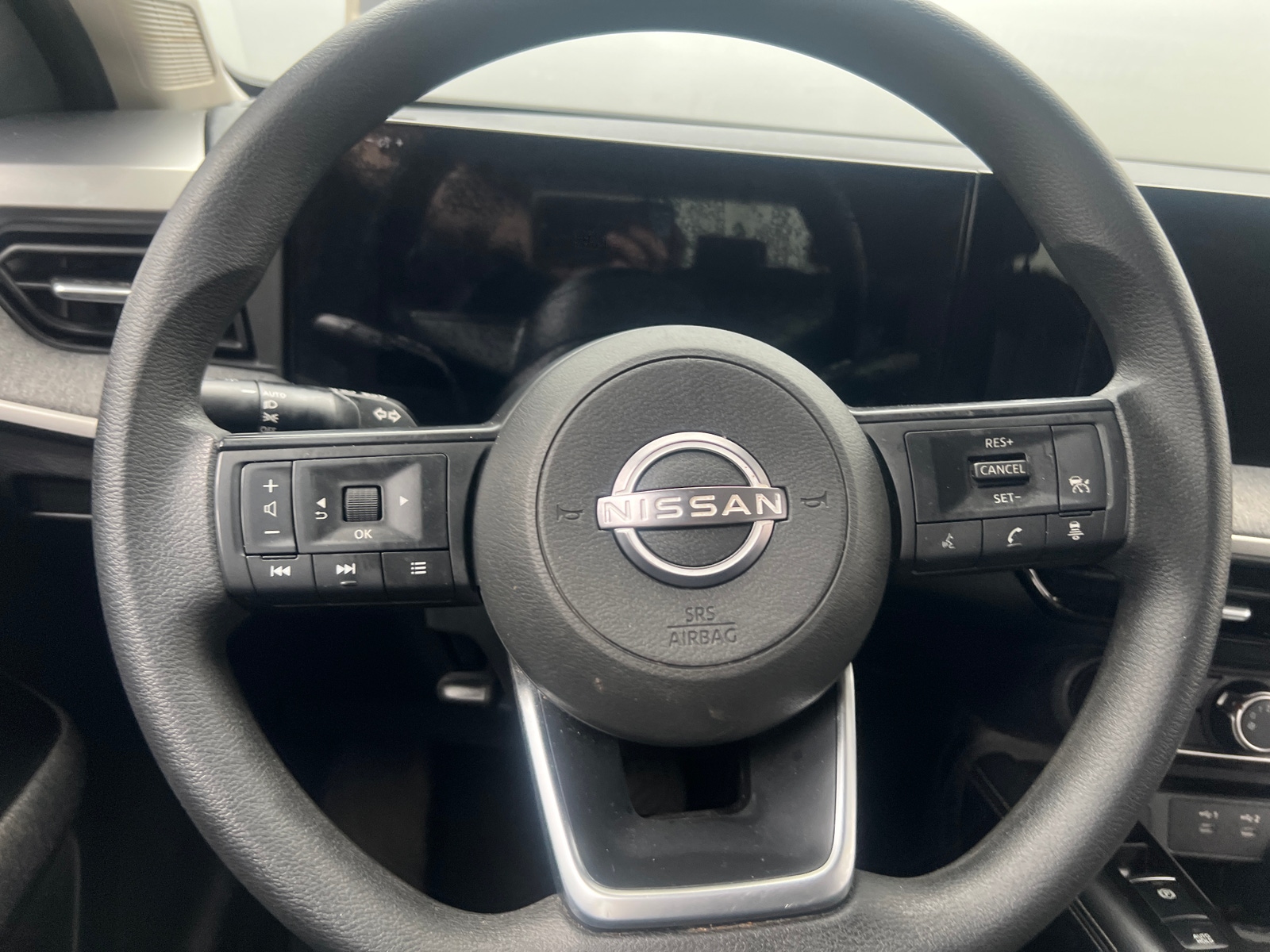 Thumbnail: 2025 Nissan Kicks - 5