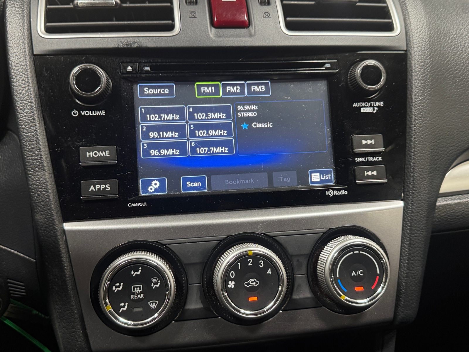 Thumbnail: 2016 Subaru Crosstrek - 4