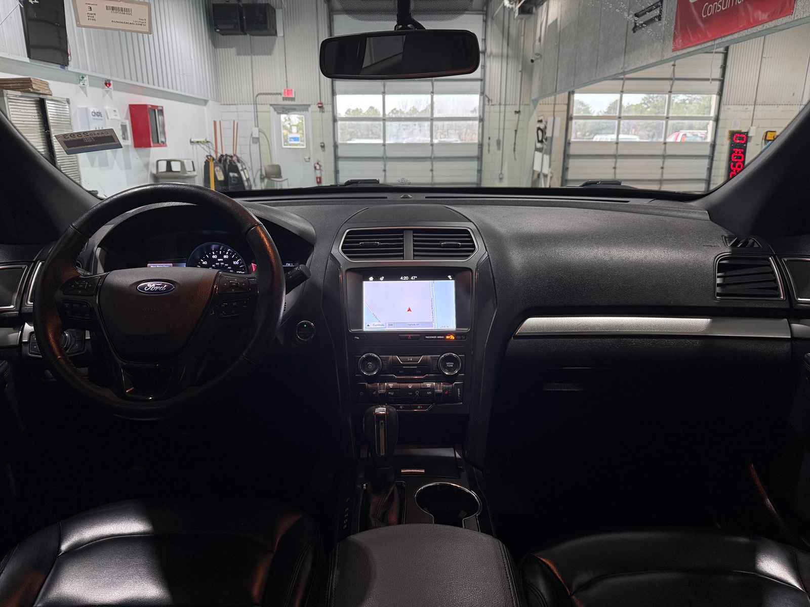 Thumbnail: 2019 Ford Explorer - 3