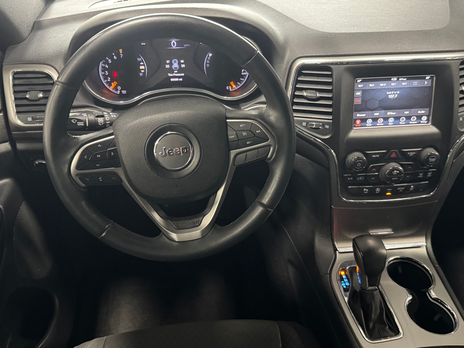 Thumbnail: 2018 Jeep Grand Cherokee - 5