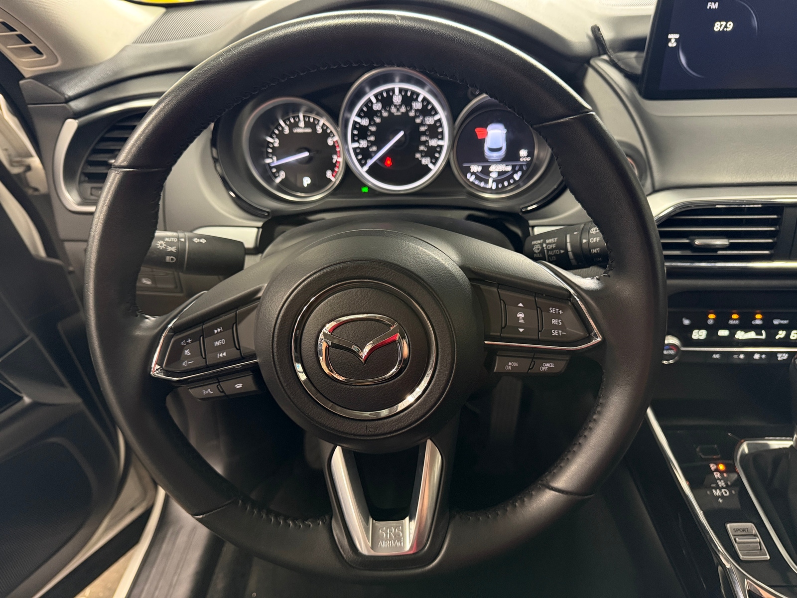 Thumbnail: 2022 Mazda CX-9 - 4