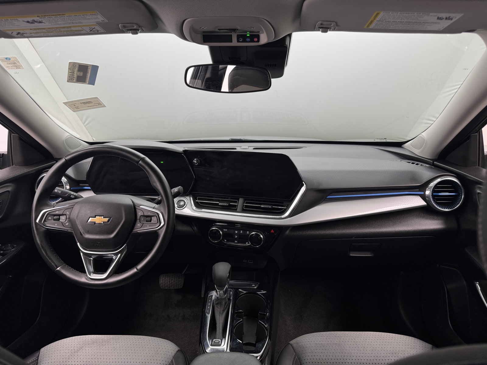 Thumbnail: 2025 Chevrolet Trax - 3