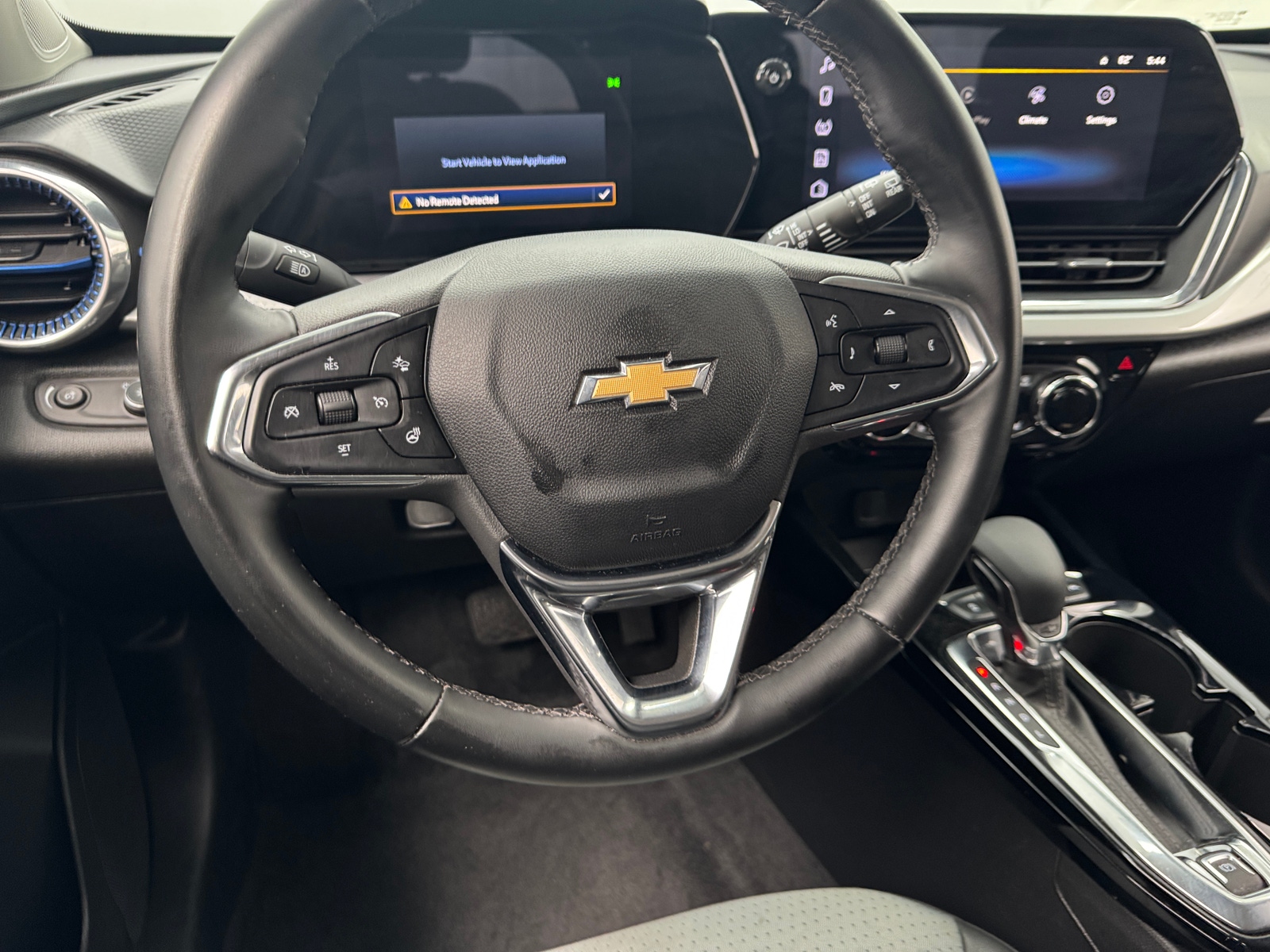 Thumbnail: 2025 Chevrolet Trax - 5