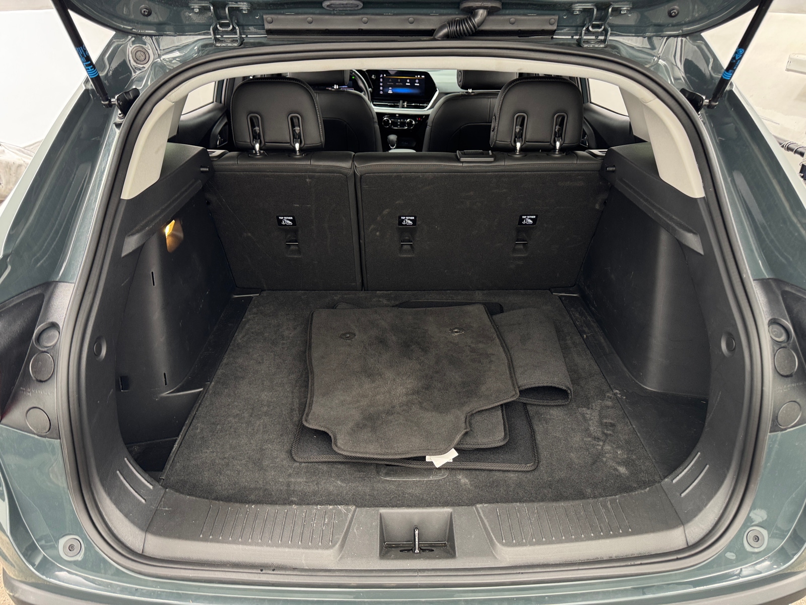 Thumbnail: 2025 Chevrolet Trax - 7