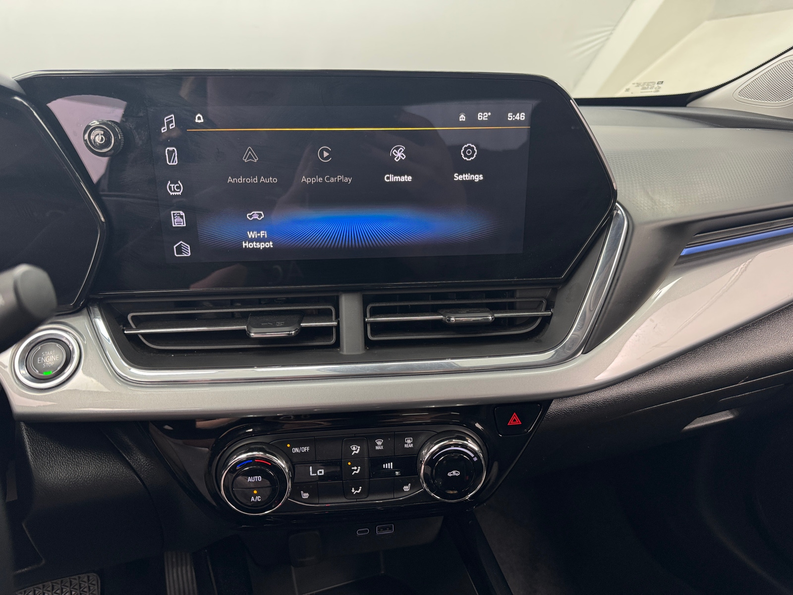 Thumbnail: 2025 Chevrolet Trax - 4