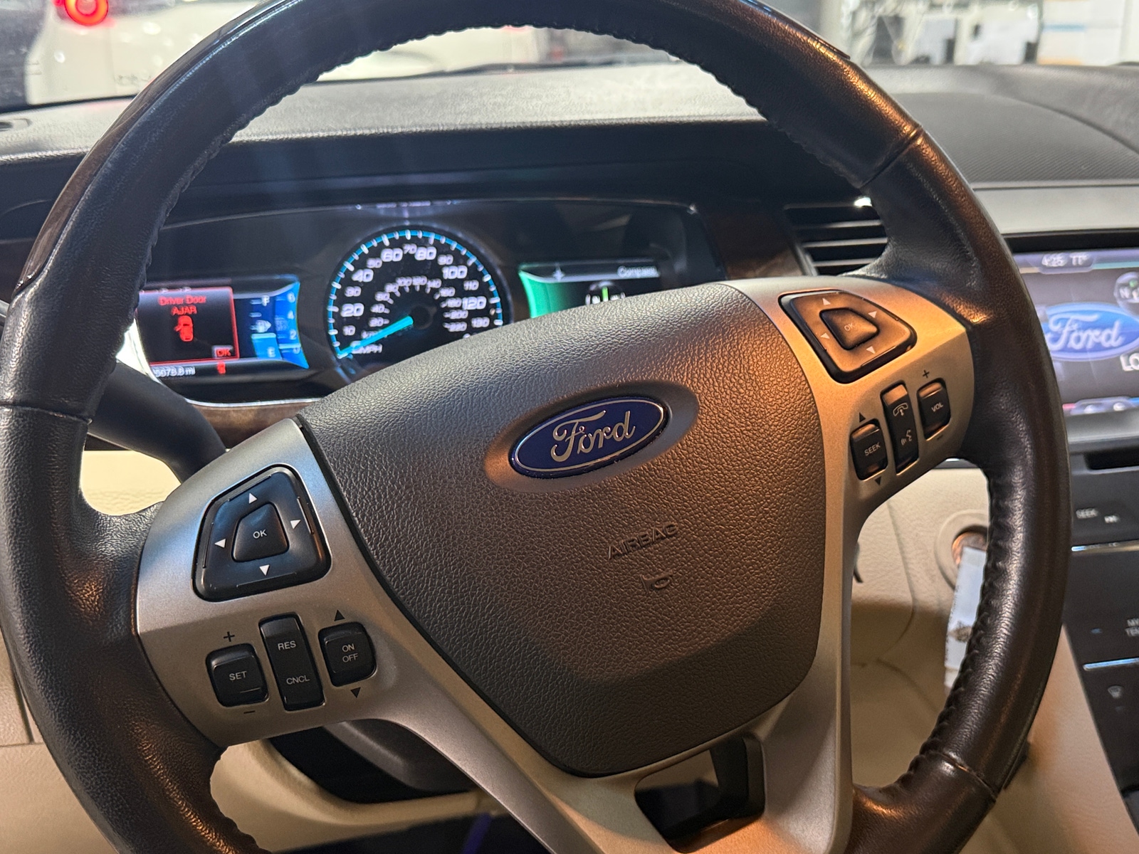 Thumbnail: 2013 Ford Taurus - 4