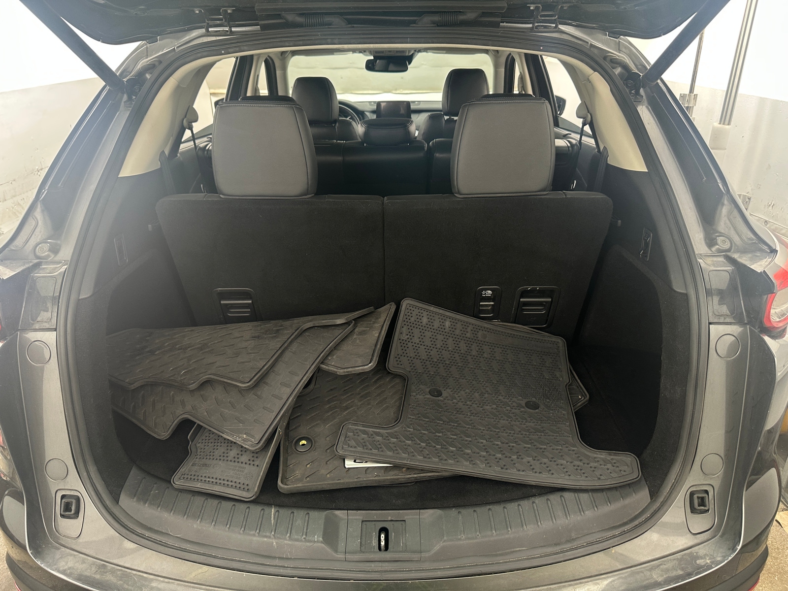 Thumbnail: 2017 Mazda CX-9 - 6