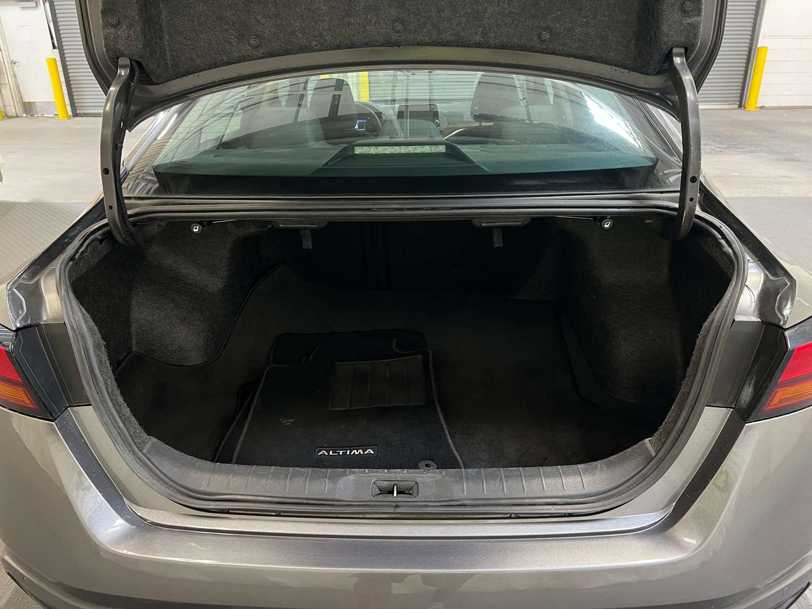 Thumbnail: 2023 Nissan Altima - 7