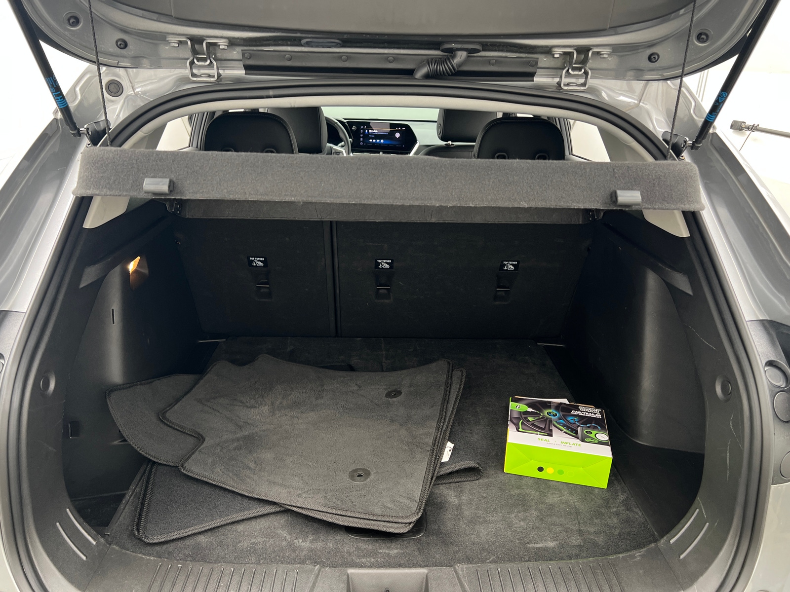 Thumbnail: 2025 Chevrolet Trax - 7