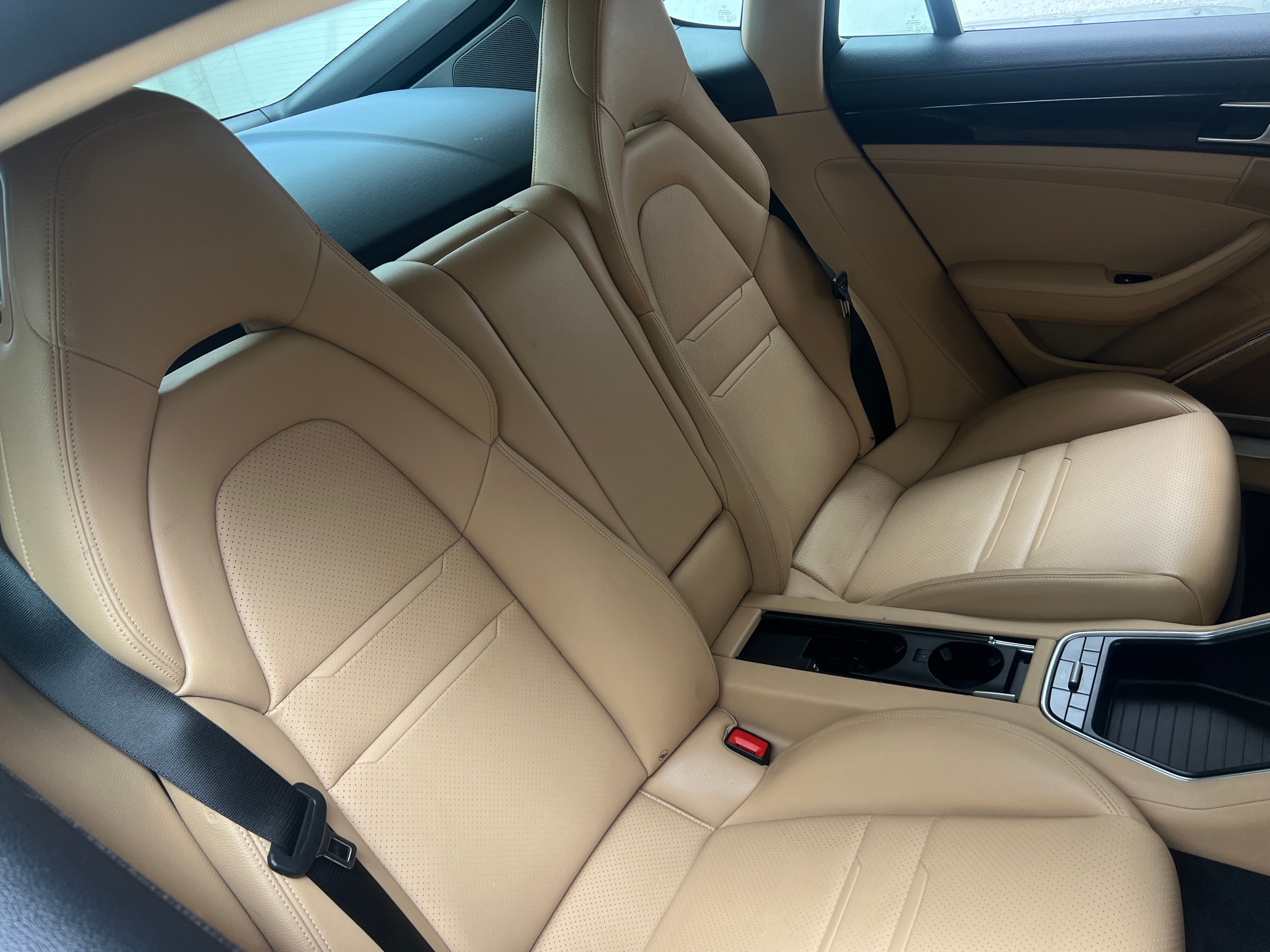 2021 Porsche Panamera