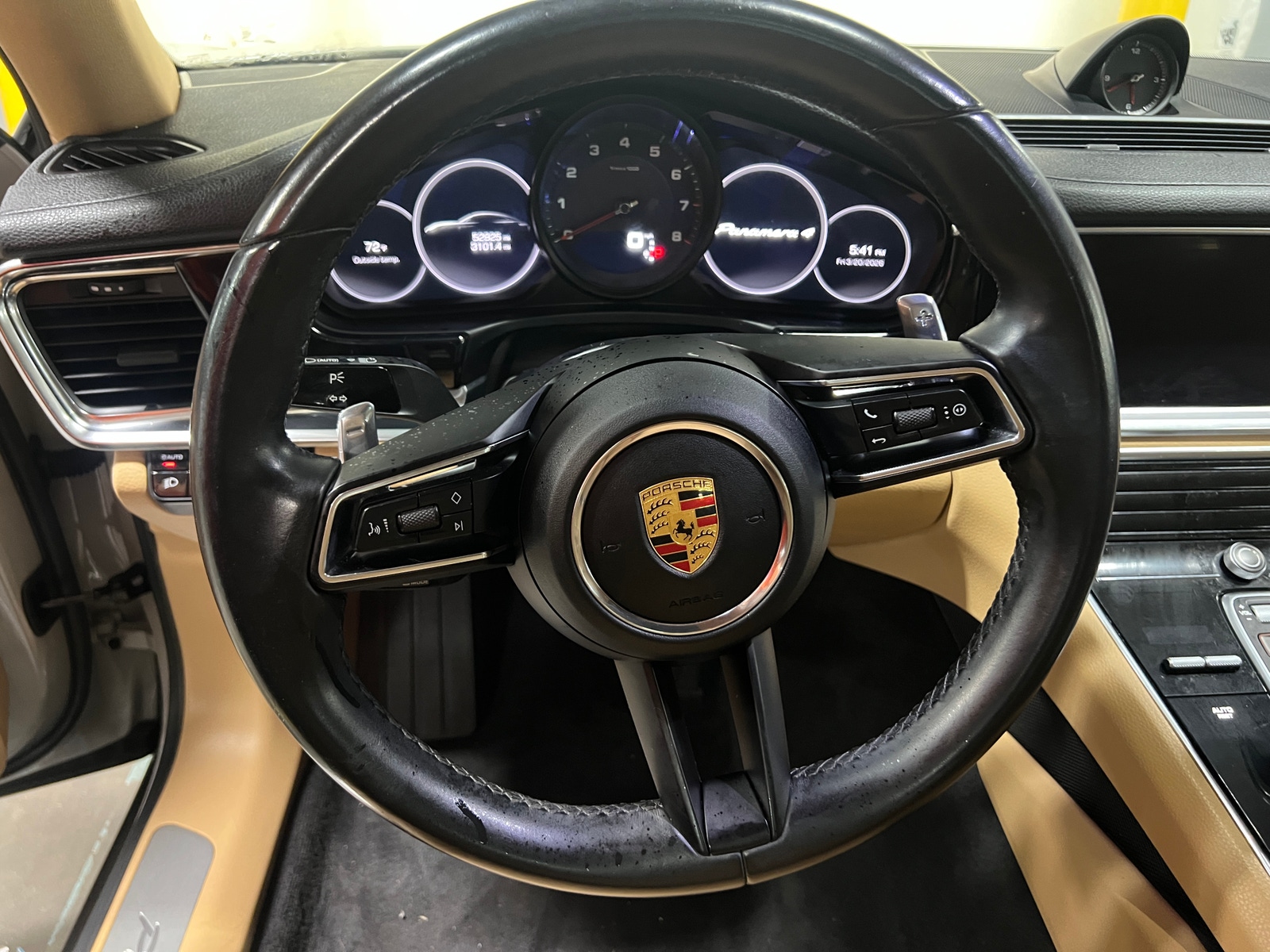 Thumbnail: 2021 Porsche Panamera - 4