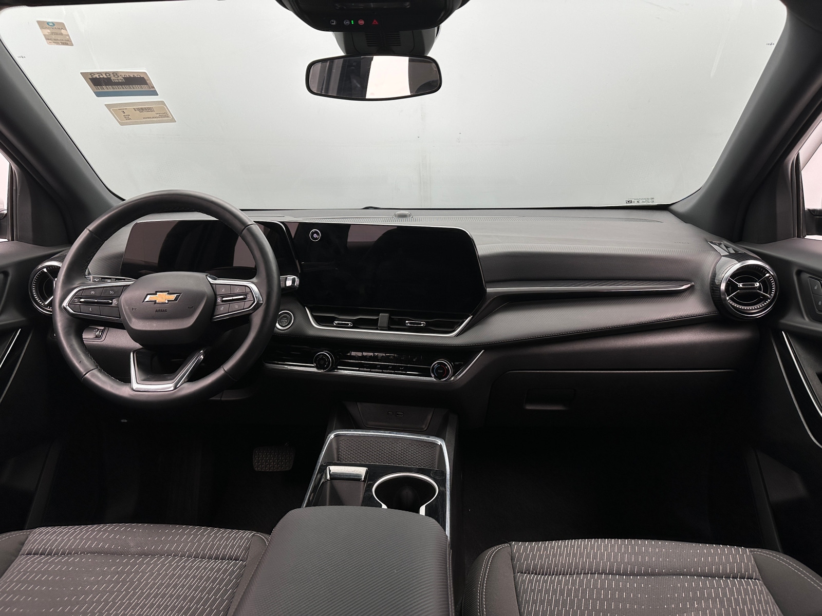 Thumbnail: 2025 Chevrolet Equinox - 3