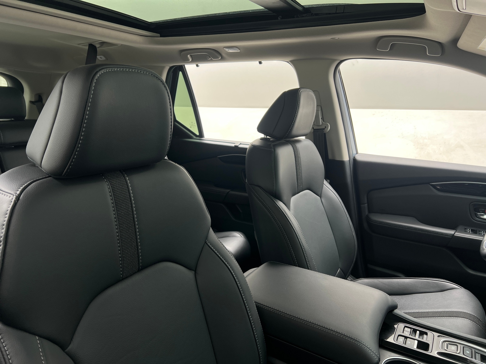 Thumbnail: 2024 Honda Pilot - 2