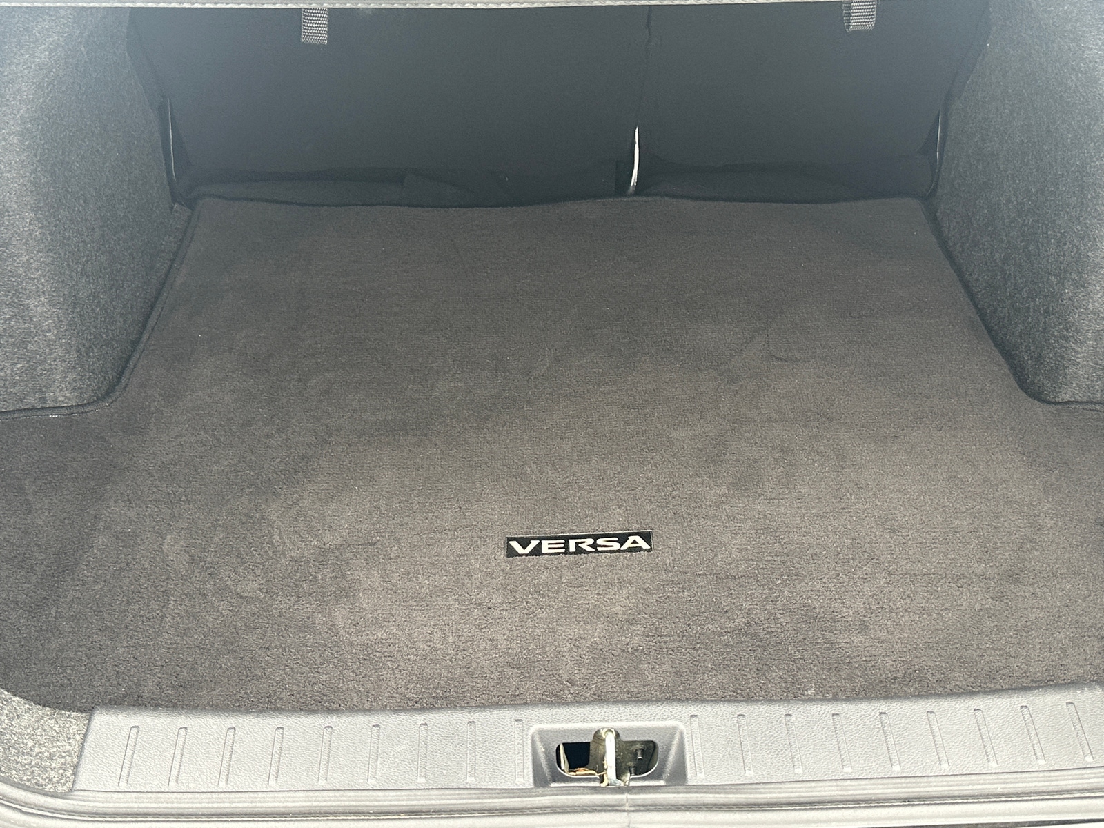 Thumbnail: 2020 Nissan Versa - 7