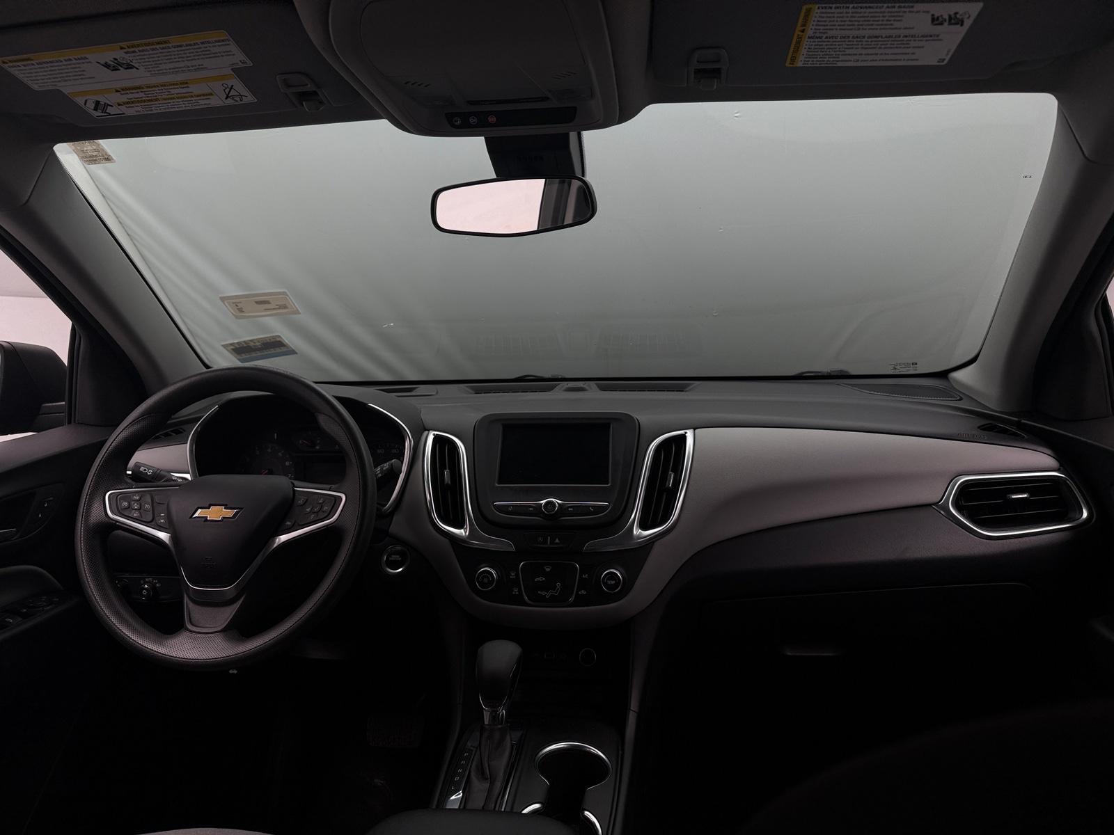 Thumbnail: 2022 Chevrolet Equinox - 3