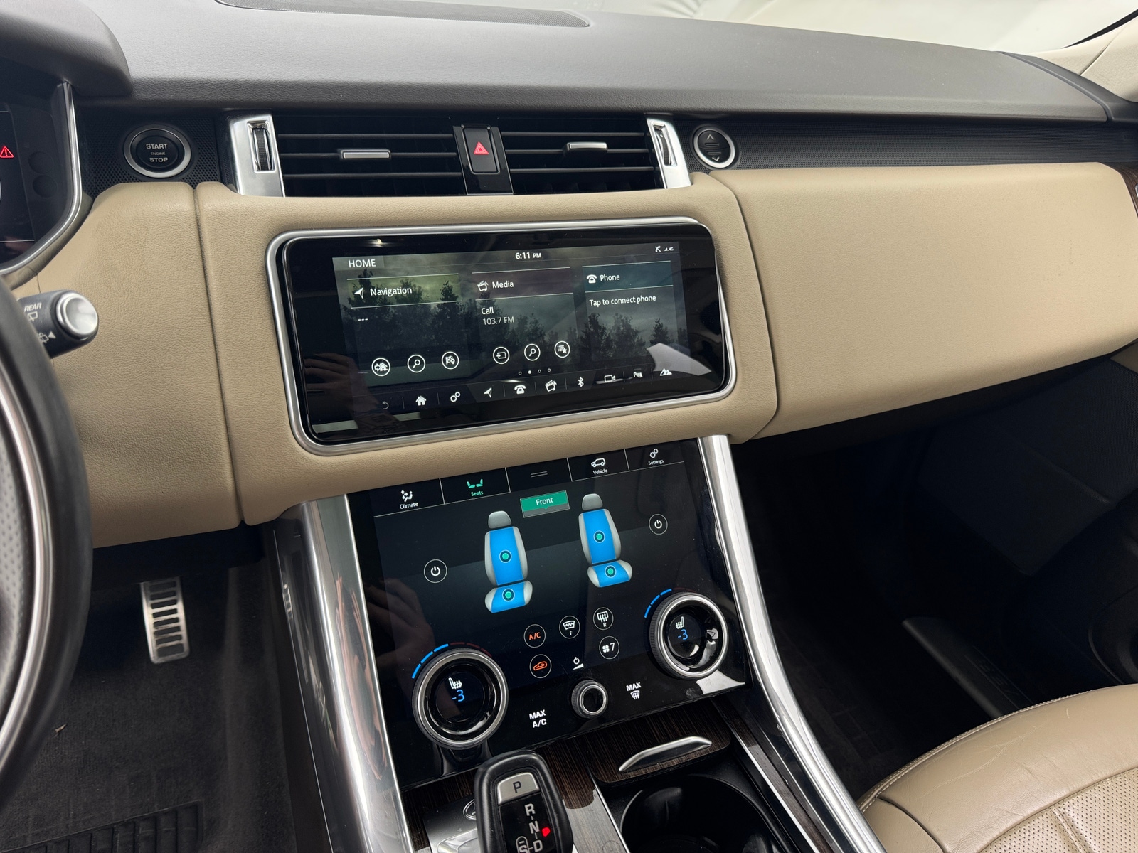 Thumbnail: 2021 Land Rover Range Rover Sport - 3