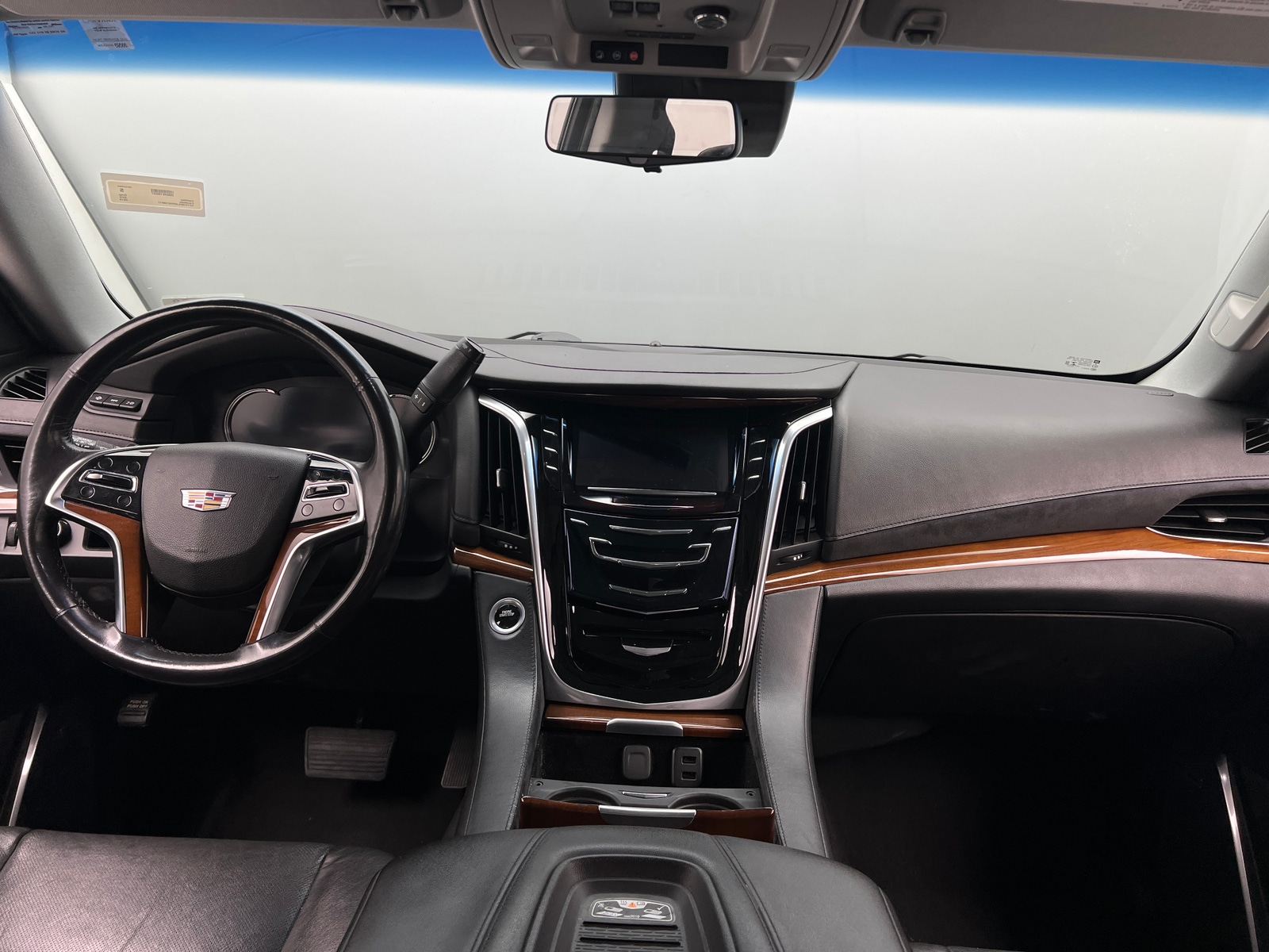 Thumbnail: 2019 Cadillac Escalade - 2