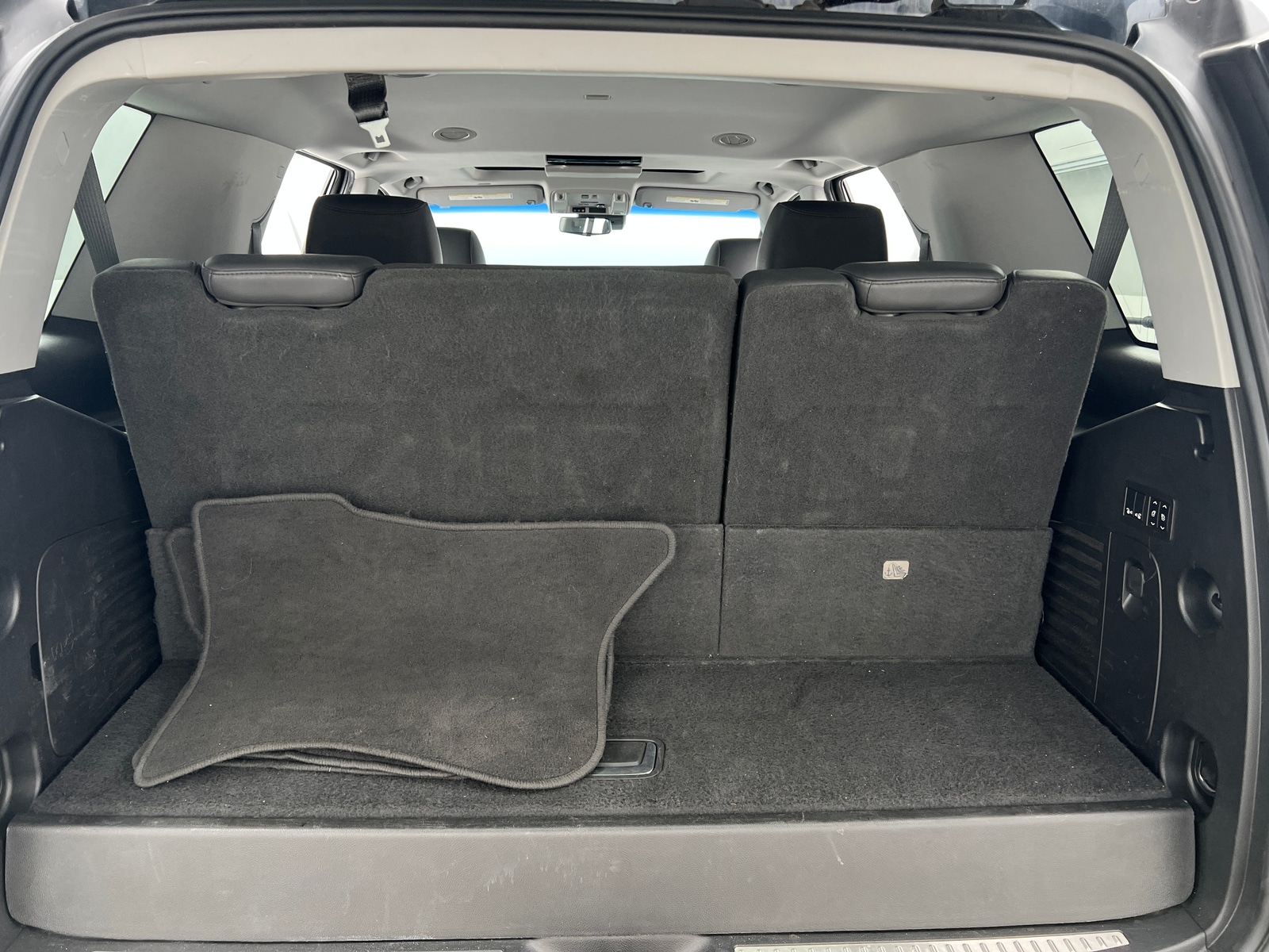 Thumbnail: 2019 Cadillac Escalade - 6