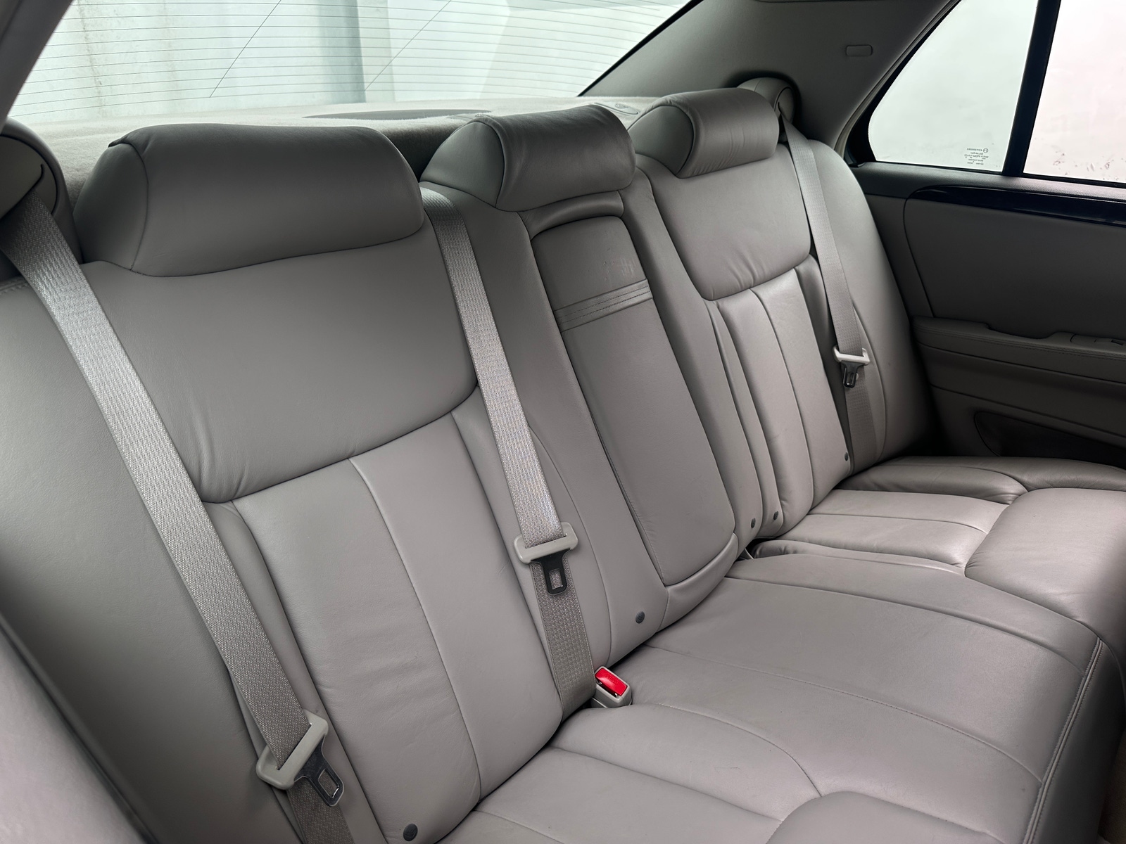 Thumbnail: 2011 Cadillac DTS - 5